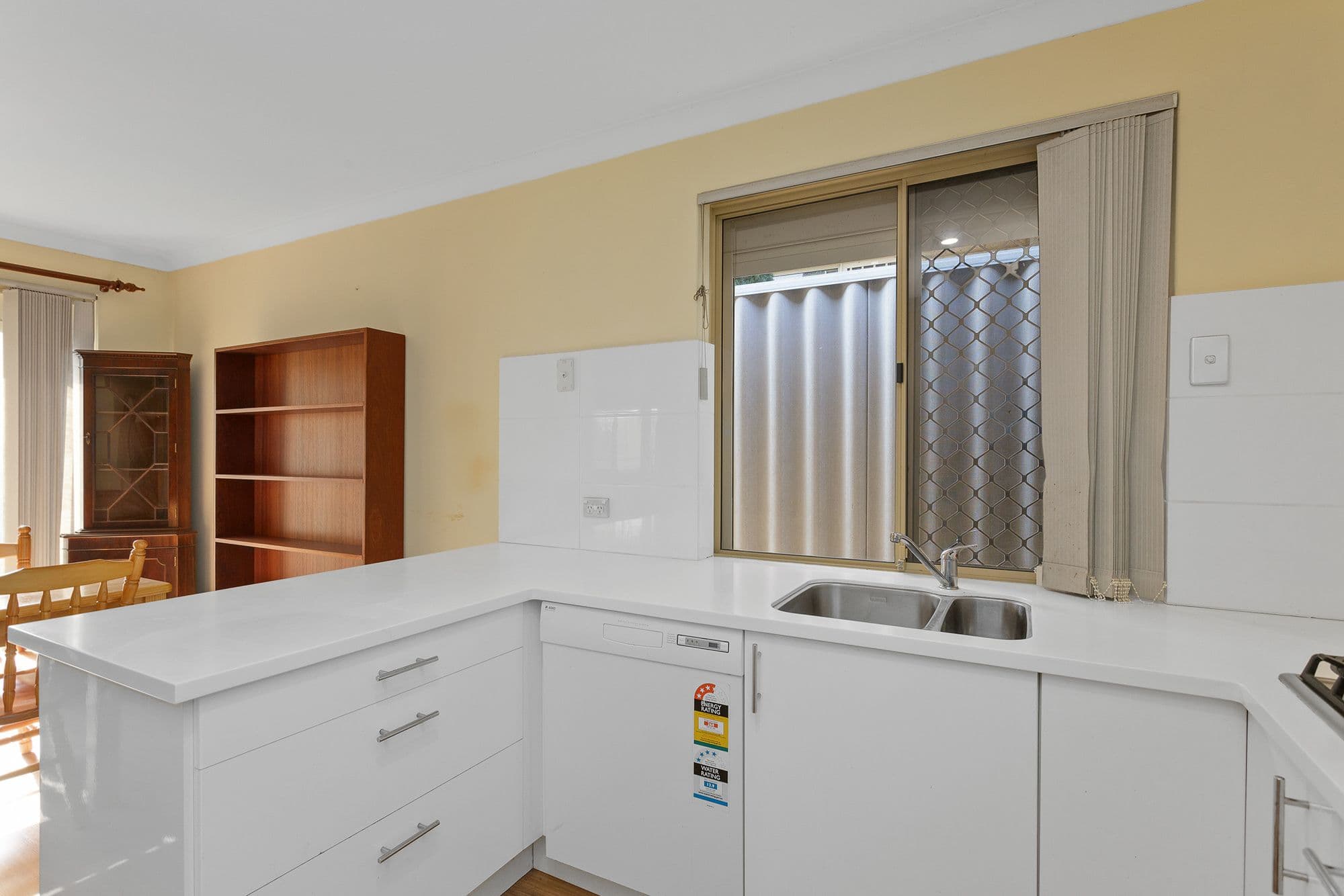 9-11 Toms Court, Bayswater WA 6053, Bayswater - Thumbnail 8
