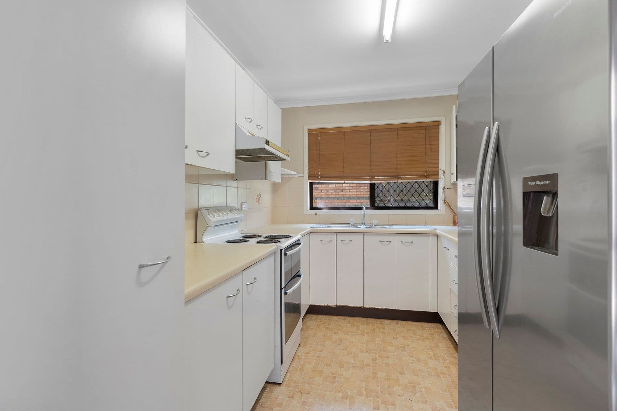 37 Hillardt Street, Robertson QLD 4109, Robertson - Thumbnail 5