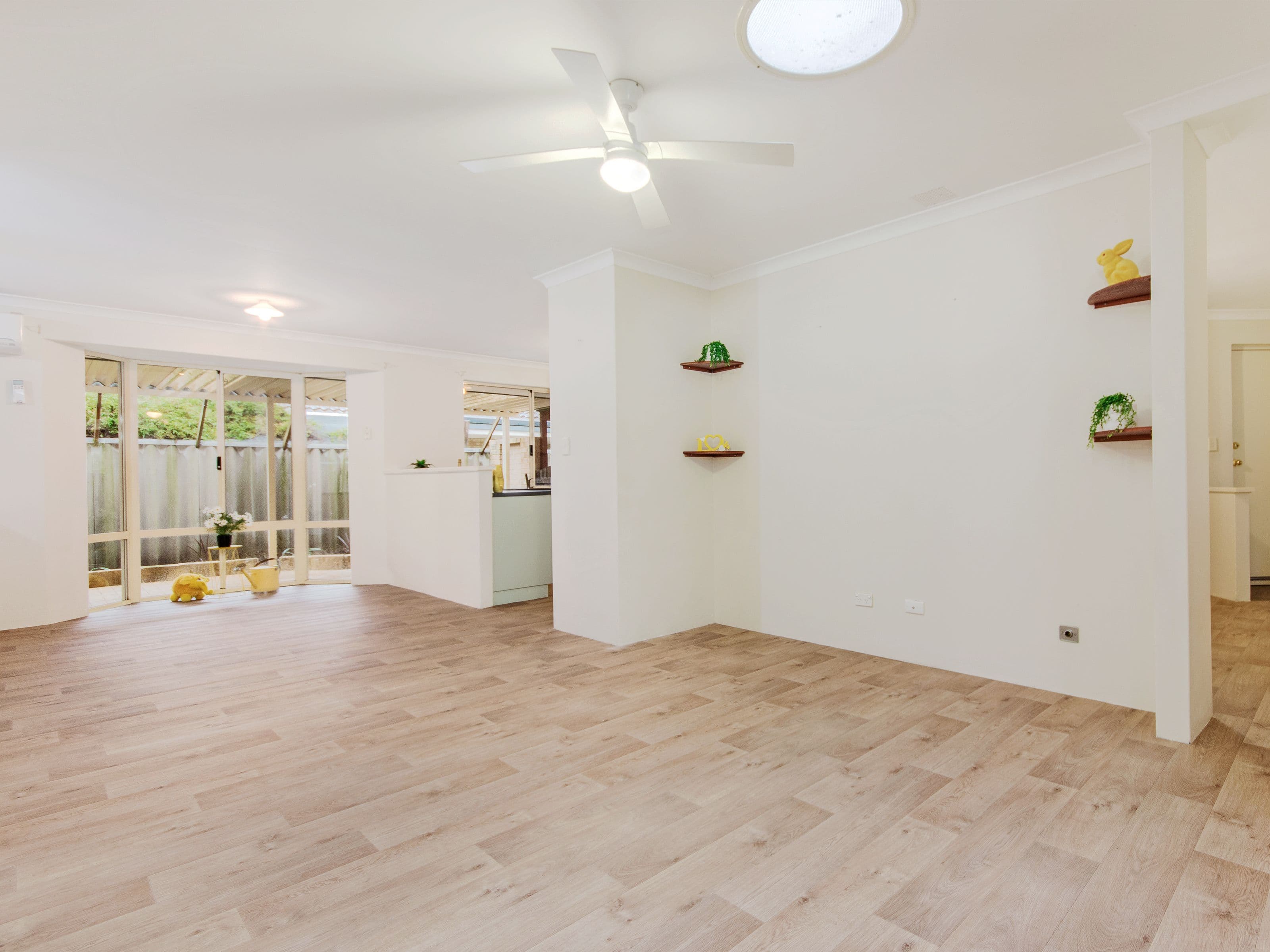 11 Inverness Court, Cooloongup WA 6168, Cooloongup - Thumbnail 4