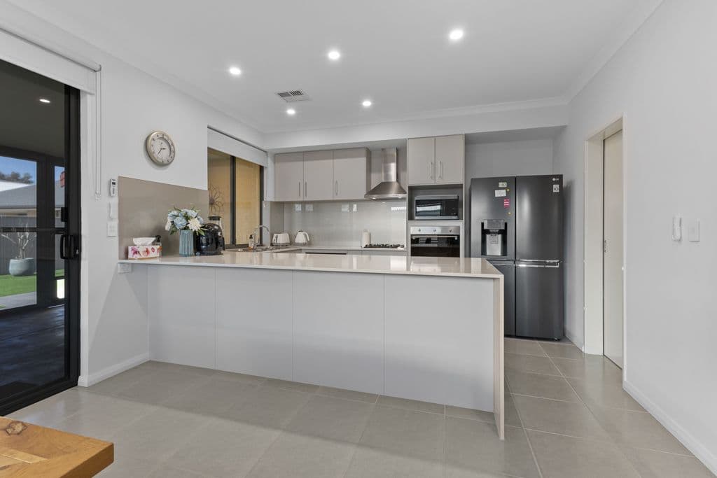 13 Atkins Road, Dalyellup WA 6230, Dalyellup - Thumbnail 8