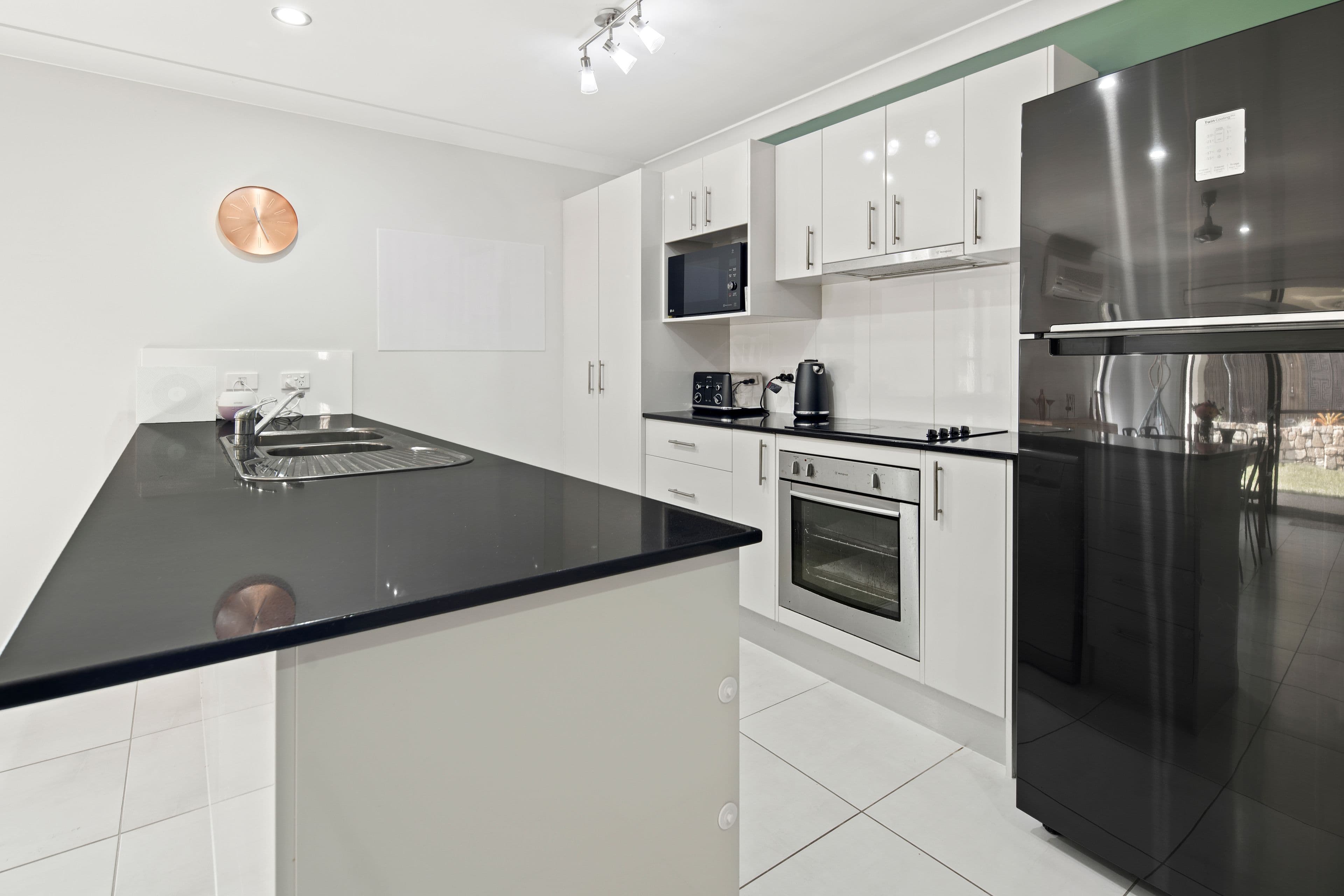 10 Bali Hi Place, Jubilee Pocket QLD 4802, Jubilee Pocket - Thumbnail 4