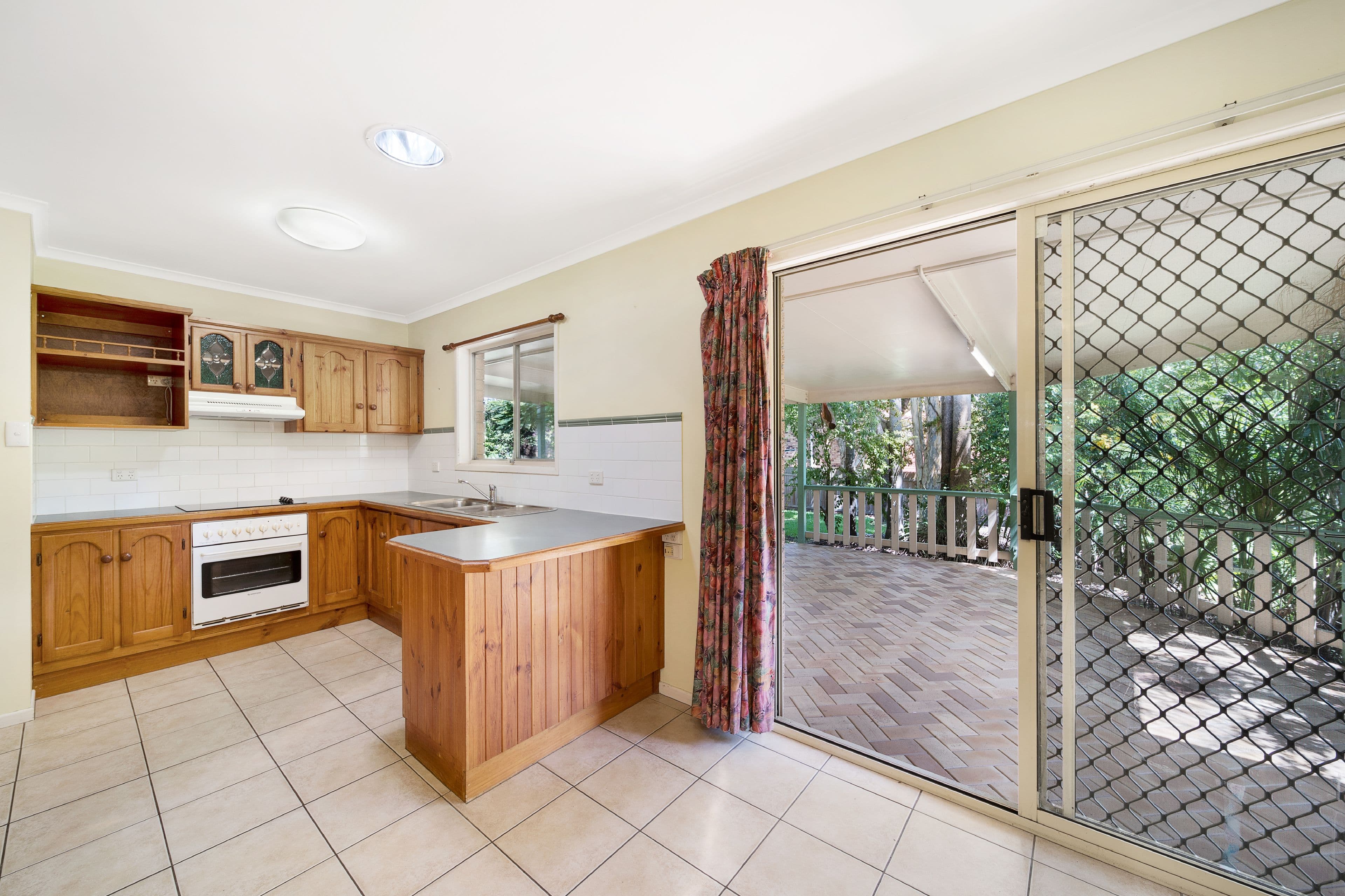 10 Donna Avenue, Rochedale South QLD 4123, Rochedale South - Thumbnail 6