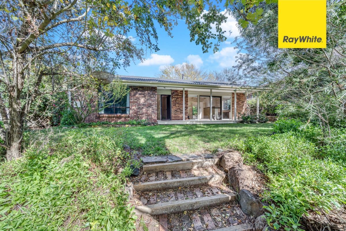 9 McPhail Place, Fadden ACT 2904, Fadden - Image 1
