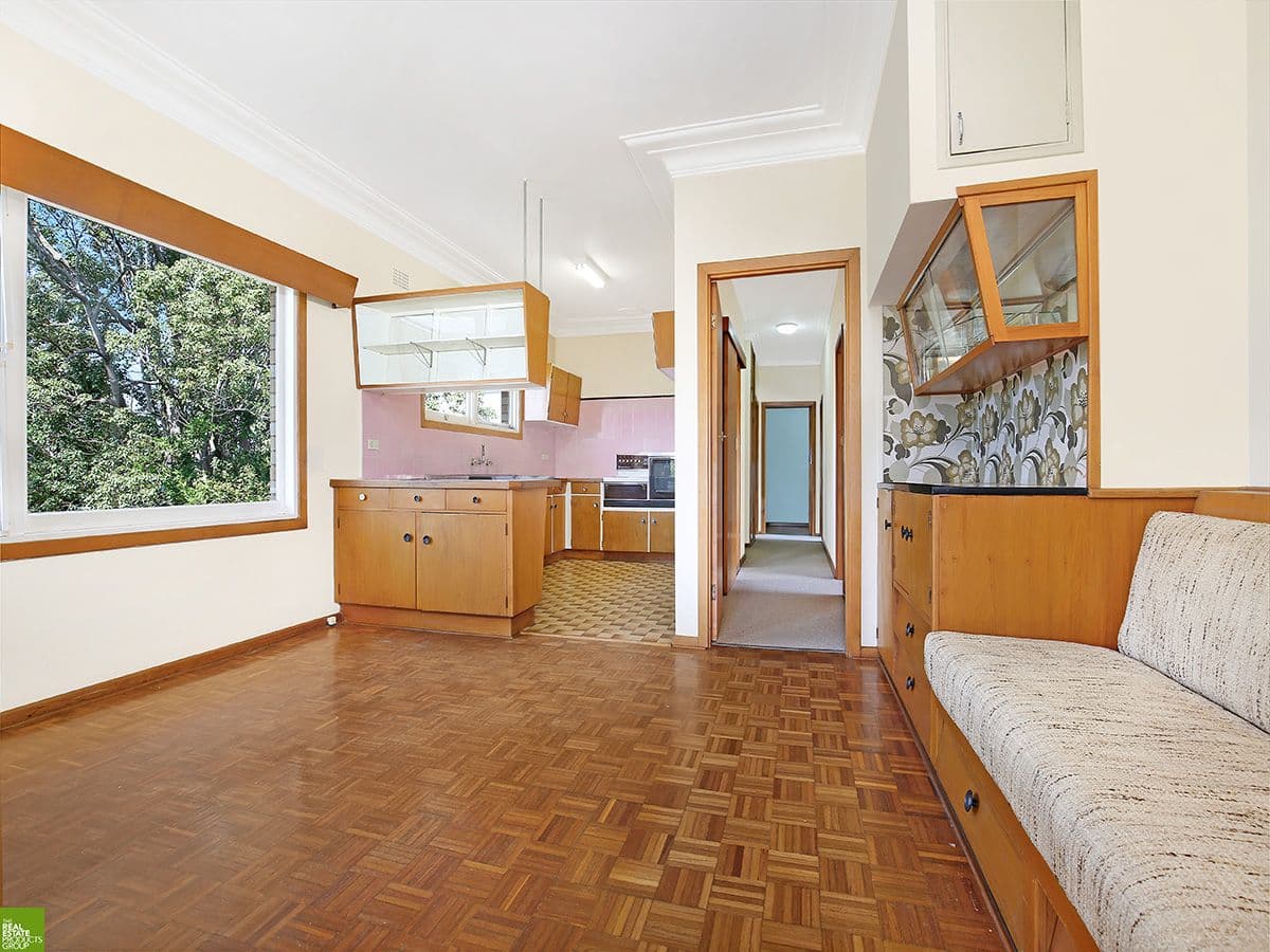 1 Yellagong Street, West Wollongong - Thumbnail 4