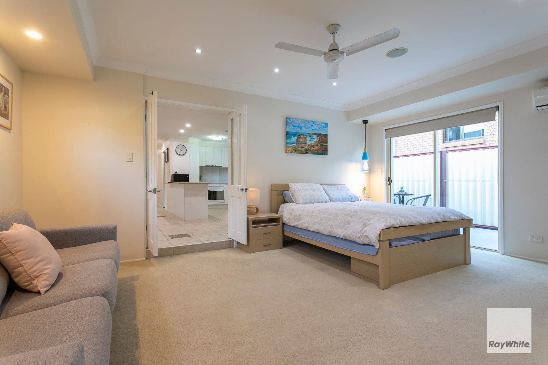 8 Wilkie Street, Redland Bay QLD 4165, Redland Bay - Thumbnail 2
