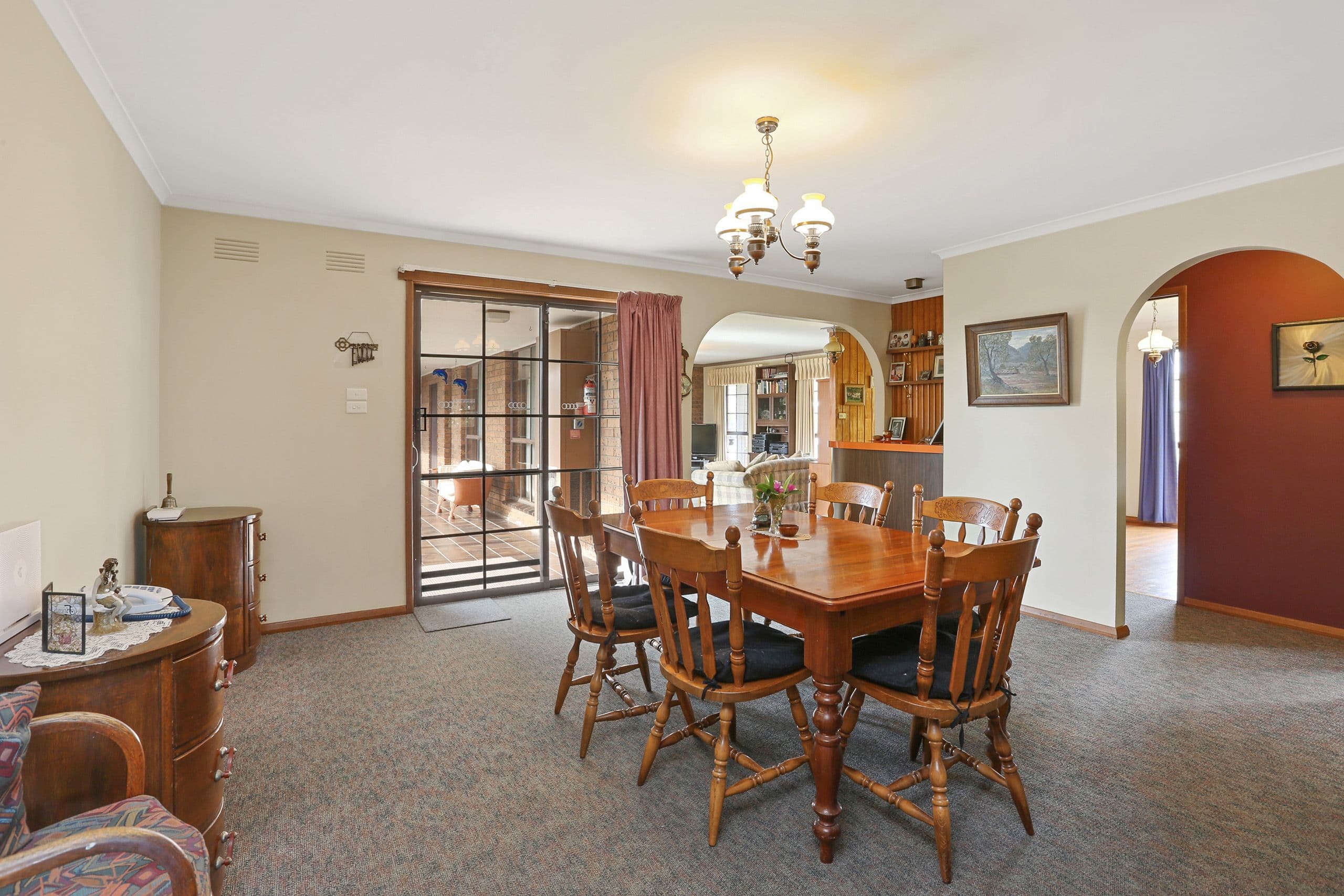8 Woodfern Court, Highton VIC 3216, Highton - Thumbnail 3