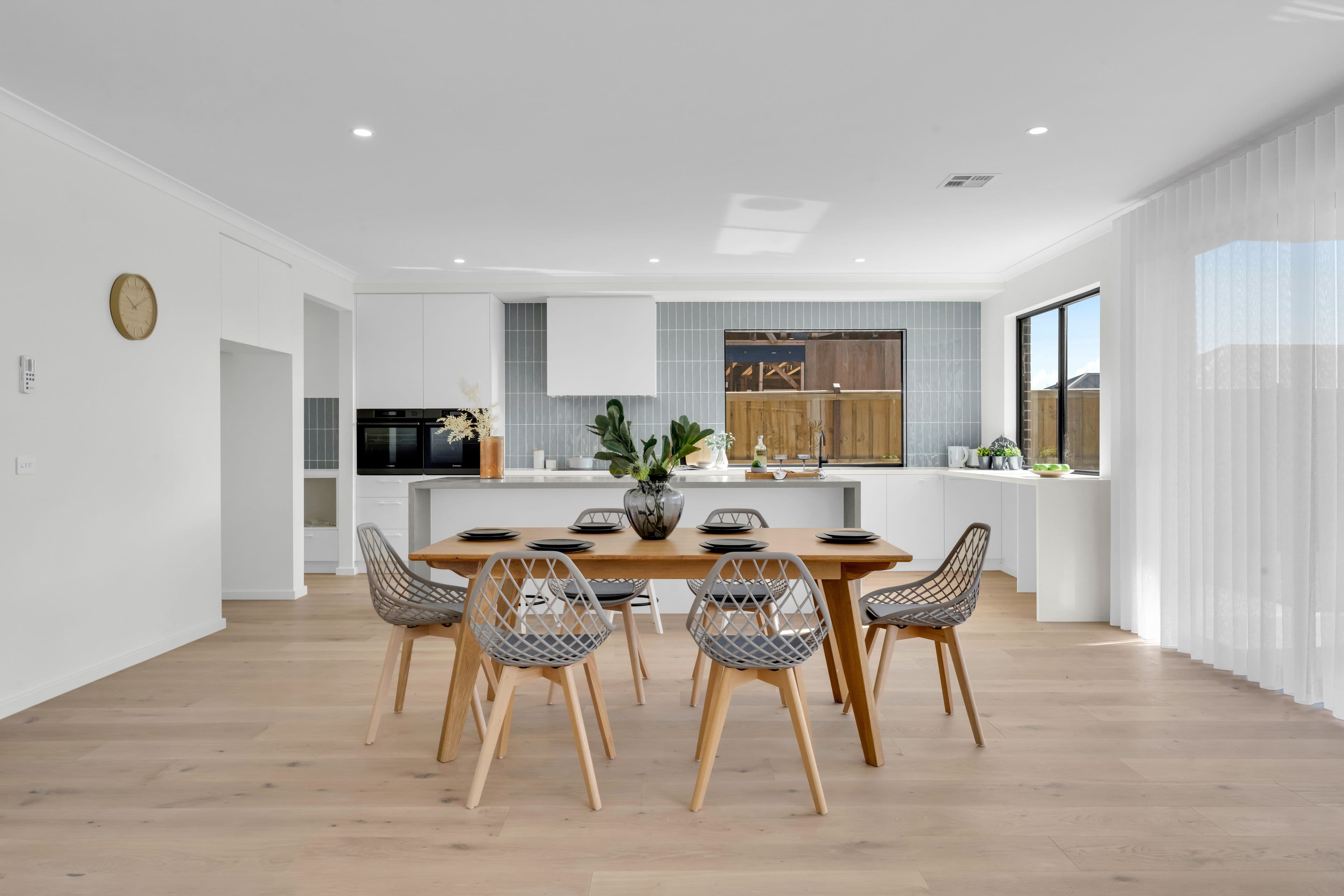 75 Portobello Boulevard, Clyde North VIC 3978, Clyde North - Thumbnail 2