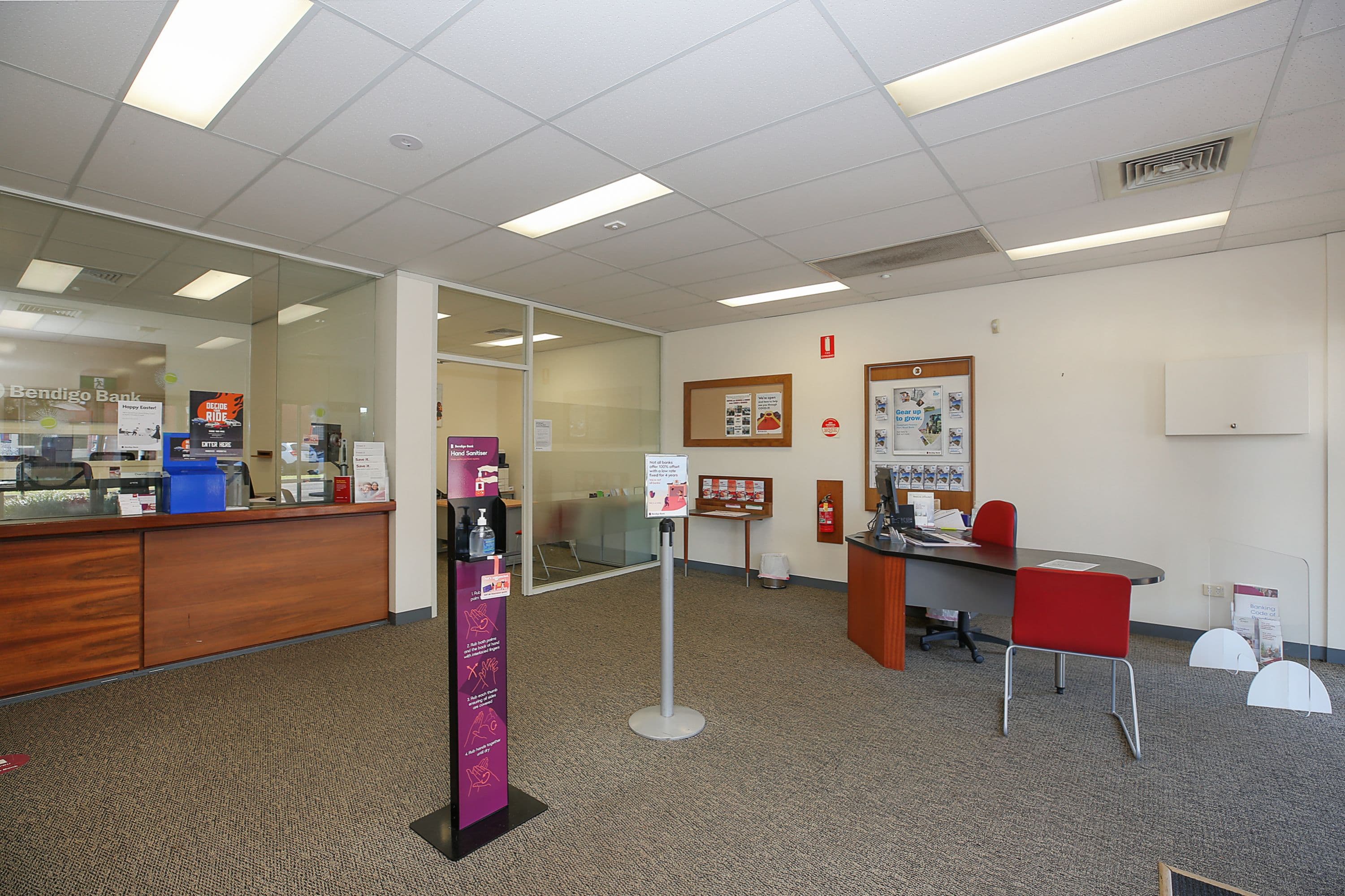 37 Curdie Street, Cobden VIC 3266, Cobden - Thumbnail 3