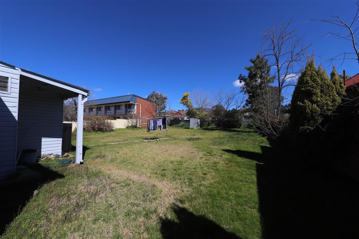 69 Capper Street, Tumut - Thumbnail 8