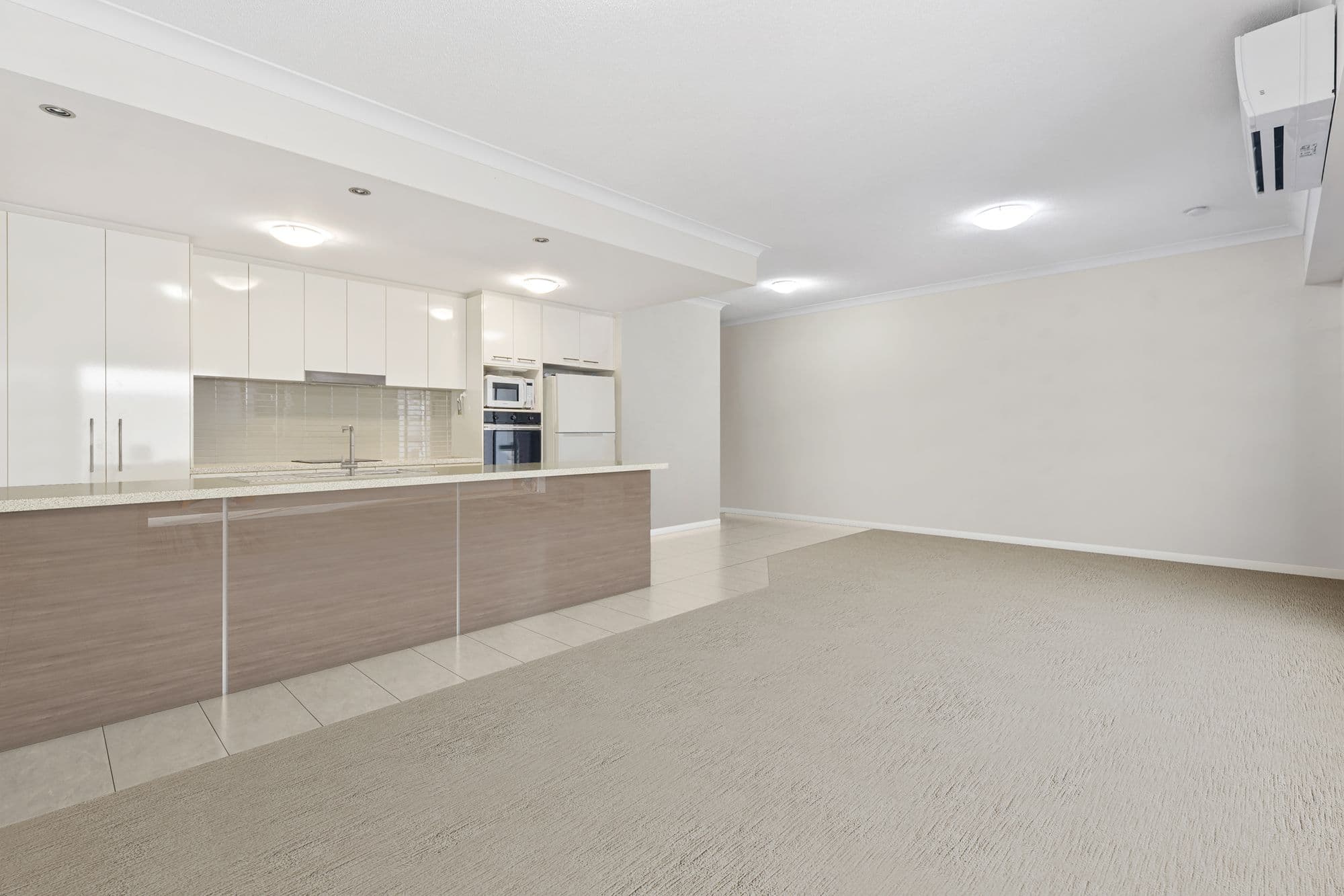 448 Oxley Avenue, Redcliffe QLD 4020, Redcliffe - Thumbnail 8