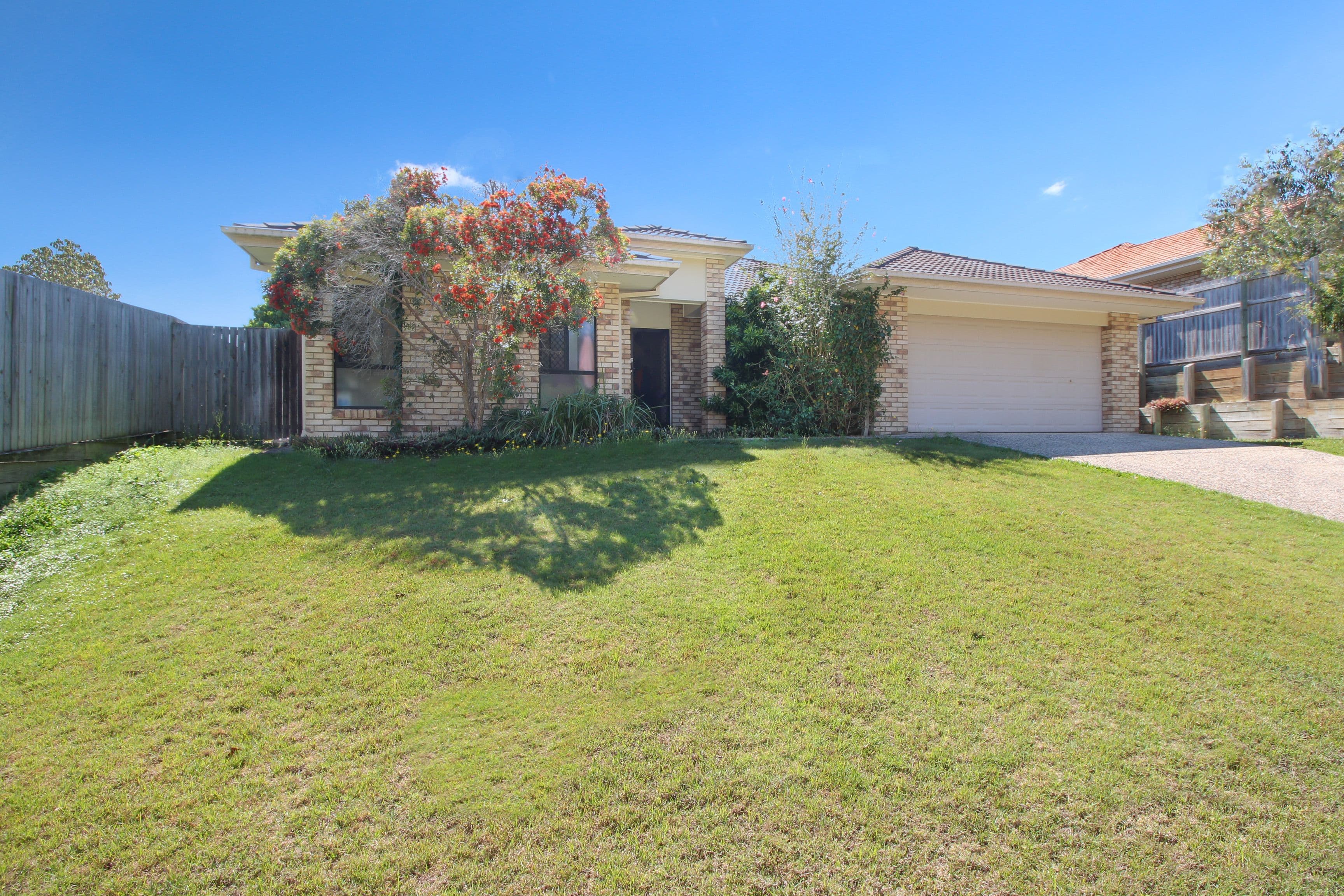 38 Holliday Drive, Edens Landing QLD 4207, Edens Landing - Image 1
