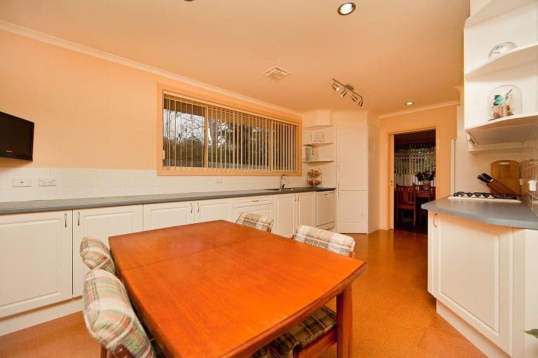 13 Mathieson Crescent, Weetangera ACT 2614, Weetangera - Thumbnail 3