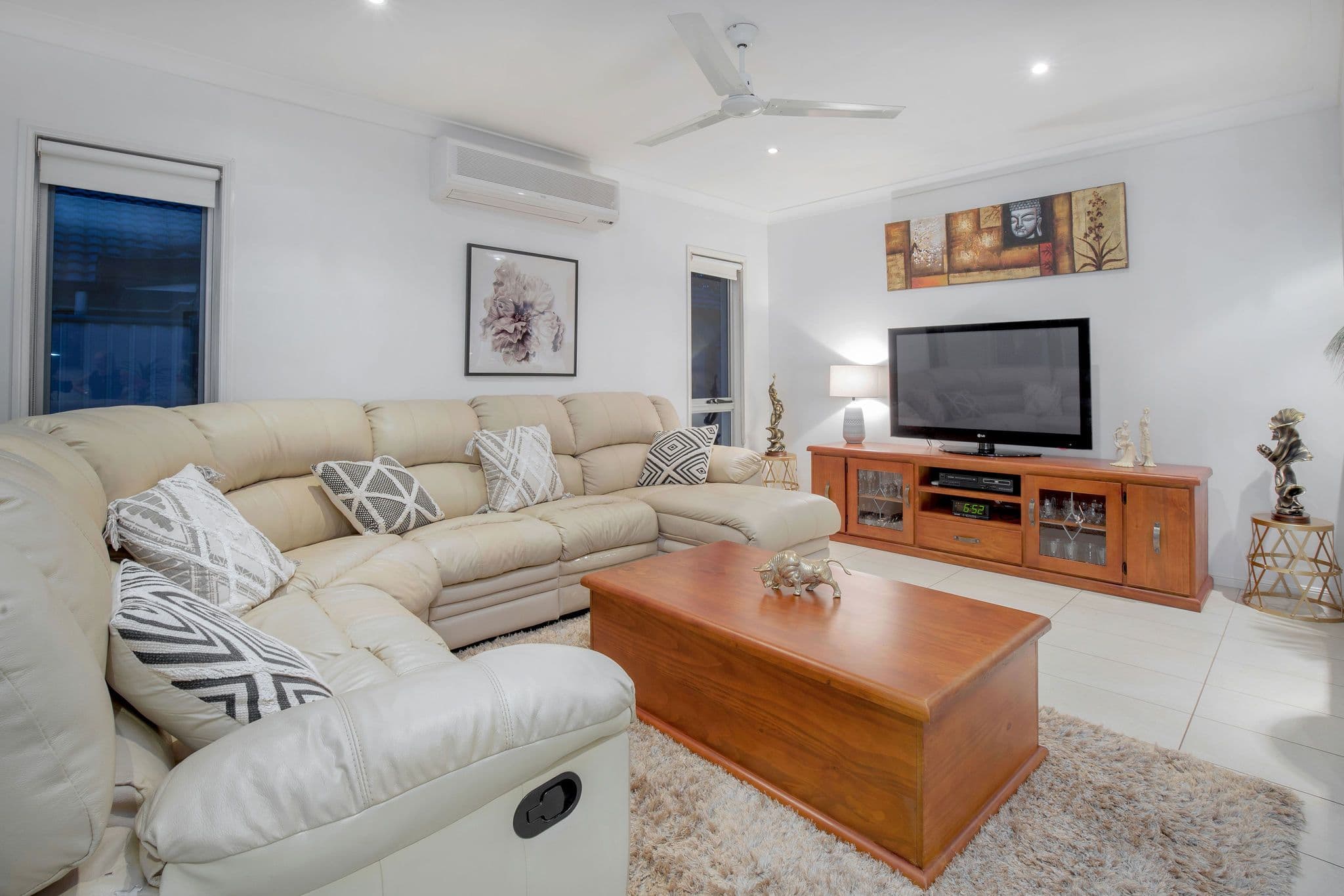 18 Aviation Avenue, Upper Coomera QLD 4209, Upper Coomera - Thumbnail 3