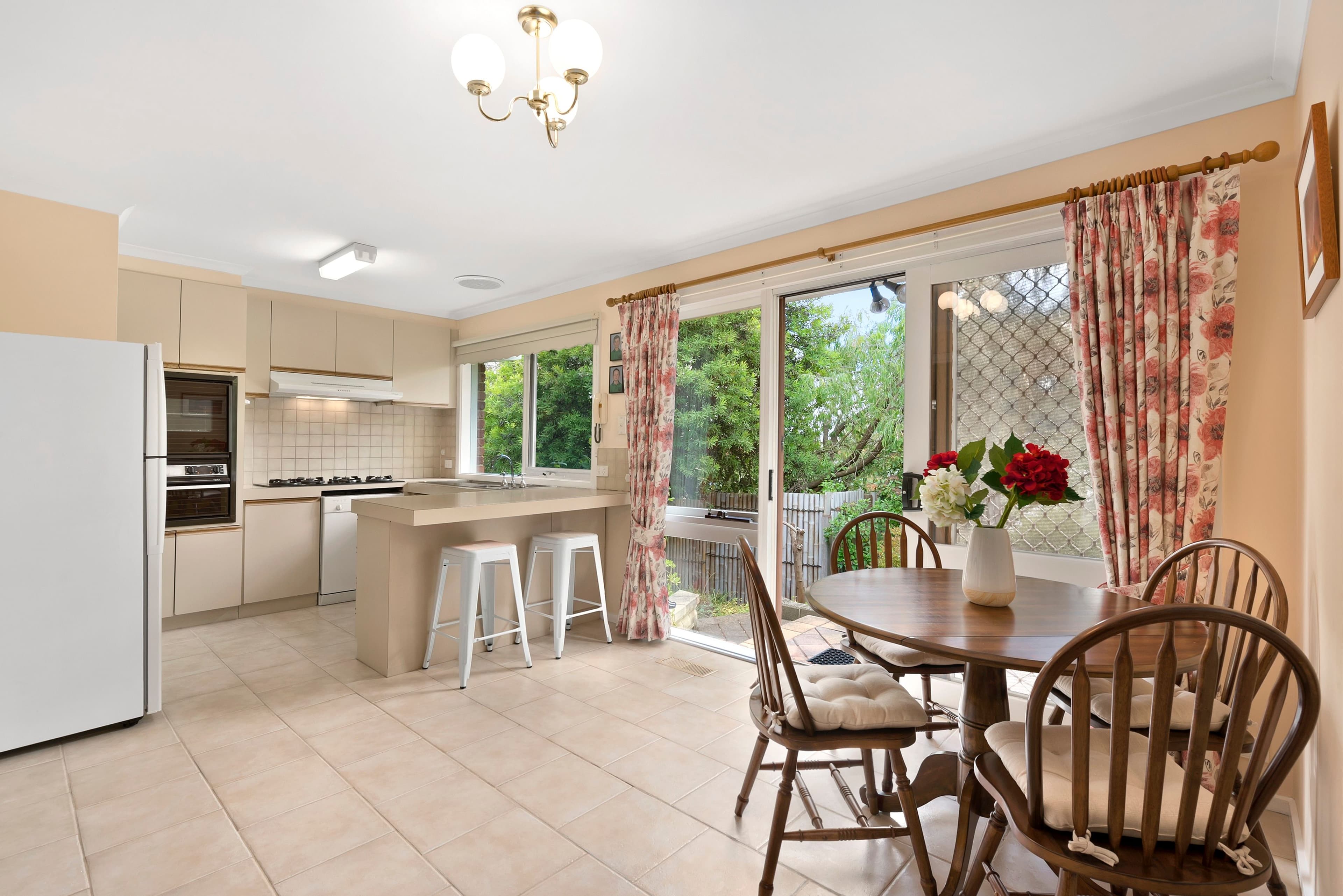 1 Taparoo Road, Templestowe VIC 3106, Templestowe - Thumbnail 3