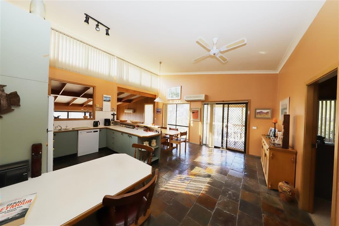 11 Wilkinson Place, Tumut - Thumbnail 7