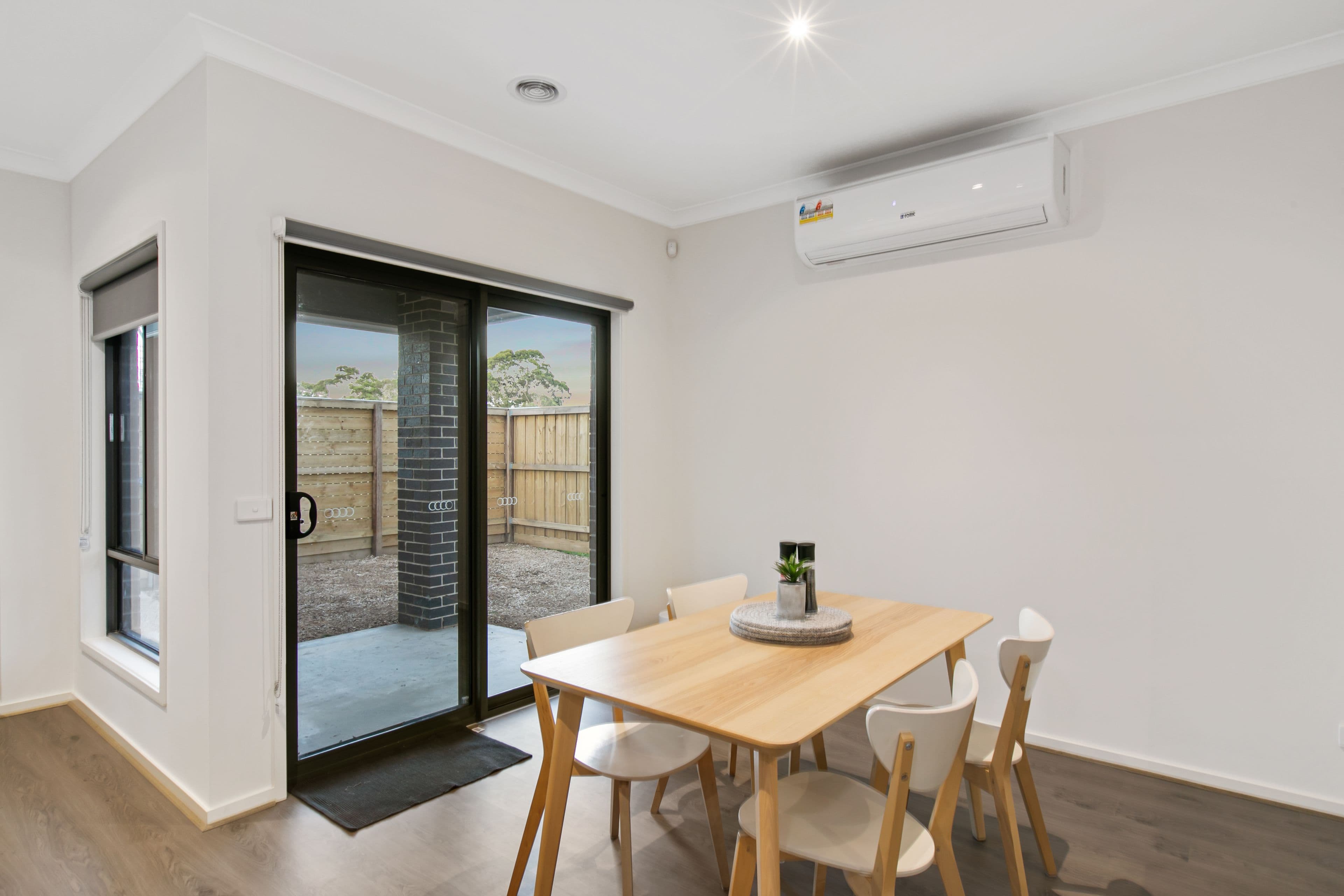 387 Rix Road, Officer VIC 3809, Officer - Thumbnail 6
