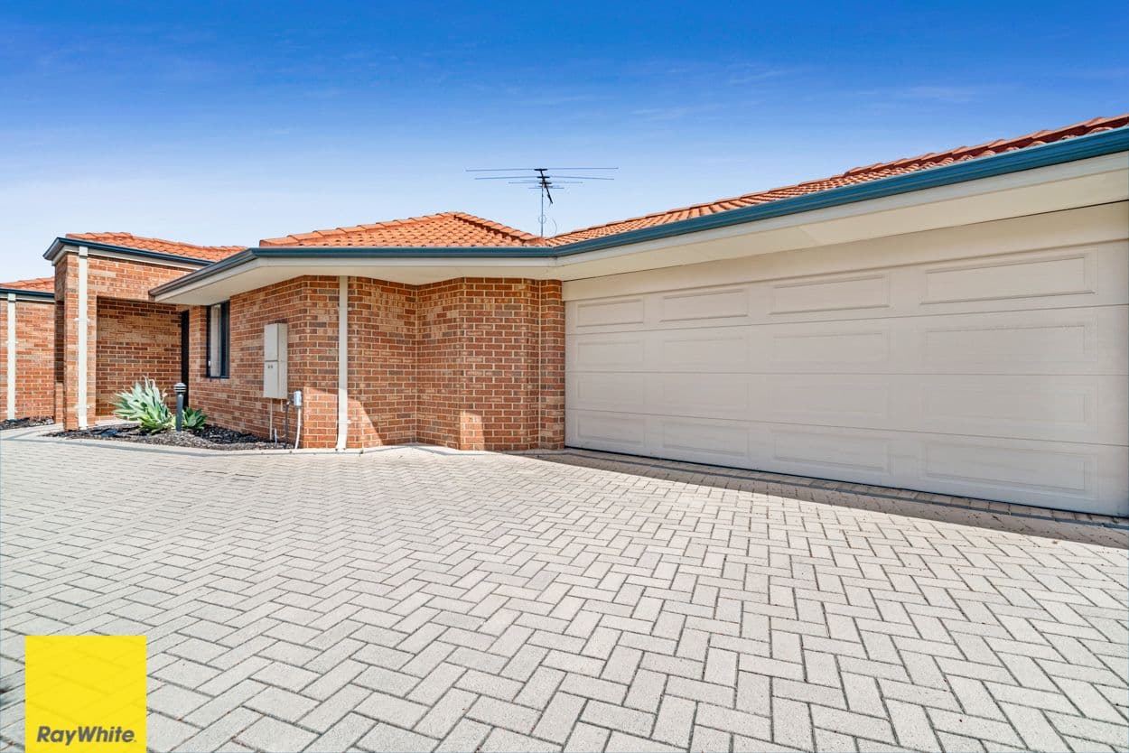 39 Brookside Gardens, Caversham WA 6055, Caversham - Thumbnail 3
