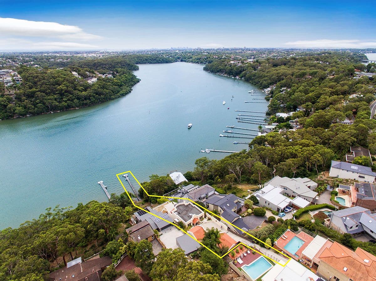 215 Fowler Road, Illawong - Image 1