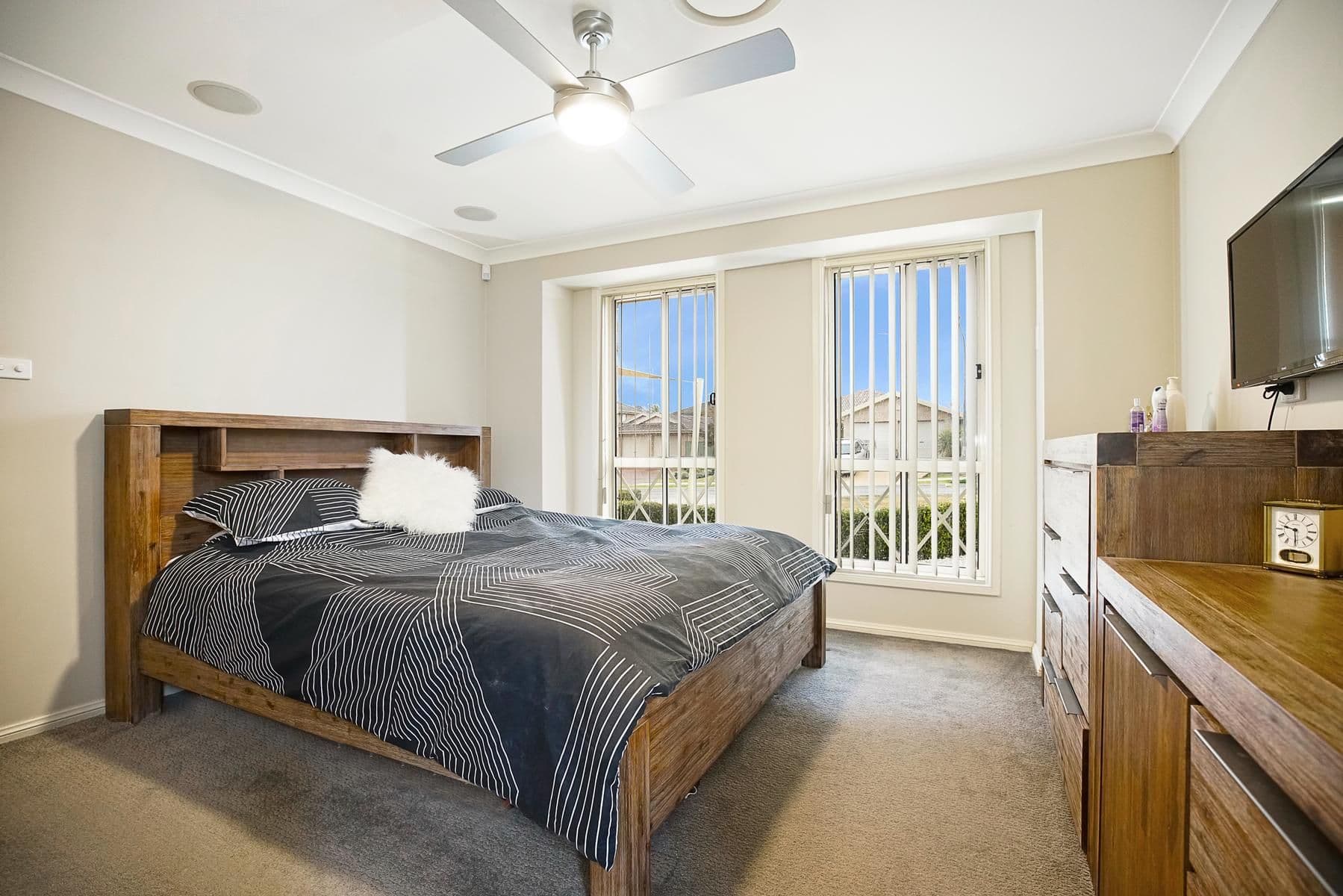16 Wallan Avenue, Glenmore Park - Thumbnail 6