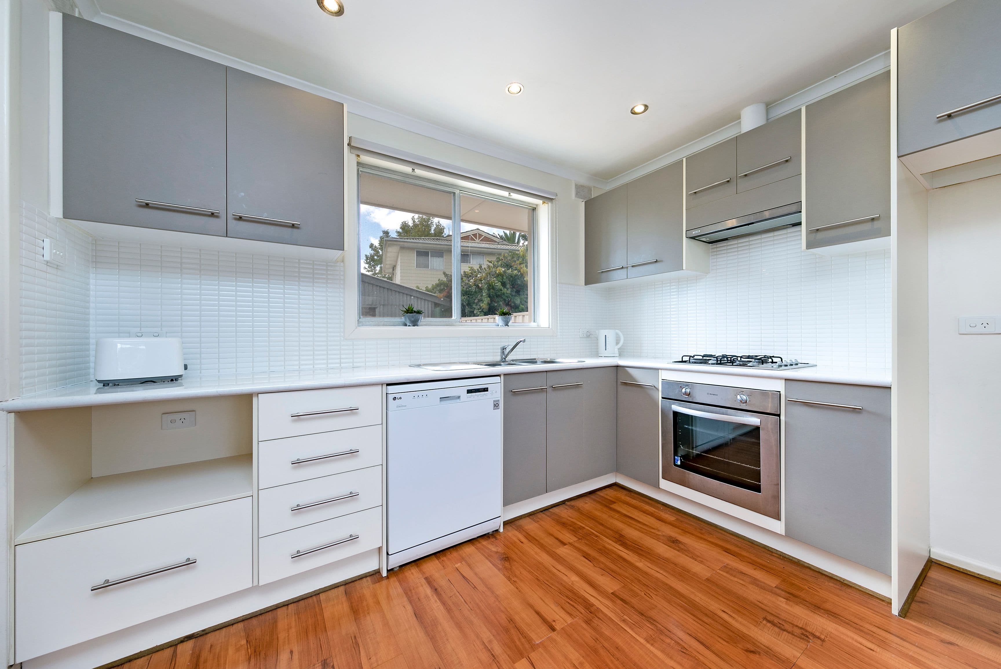 32 Elgar avenue,, Ingle Farm SA 5098, Ingle Farm - Image 1