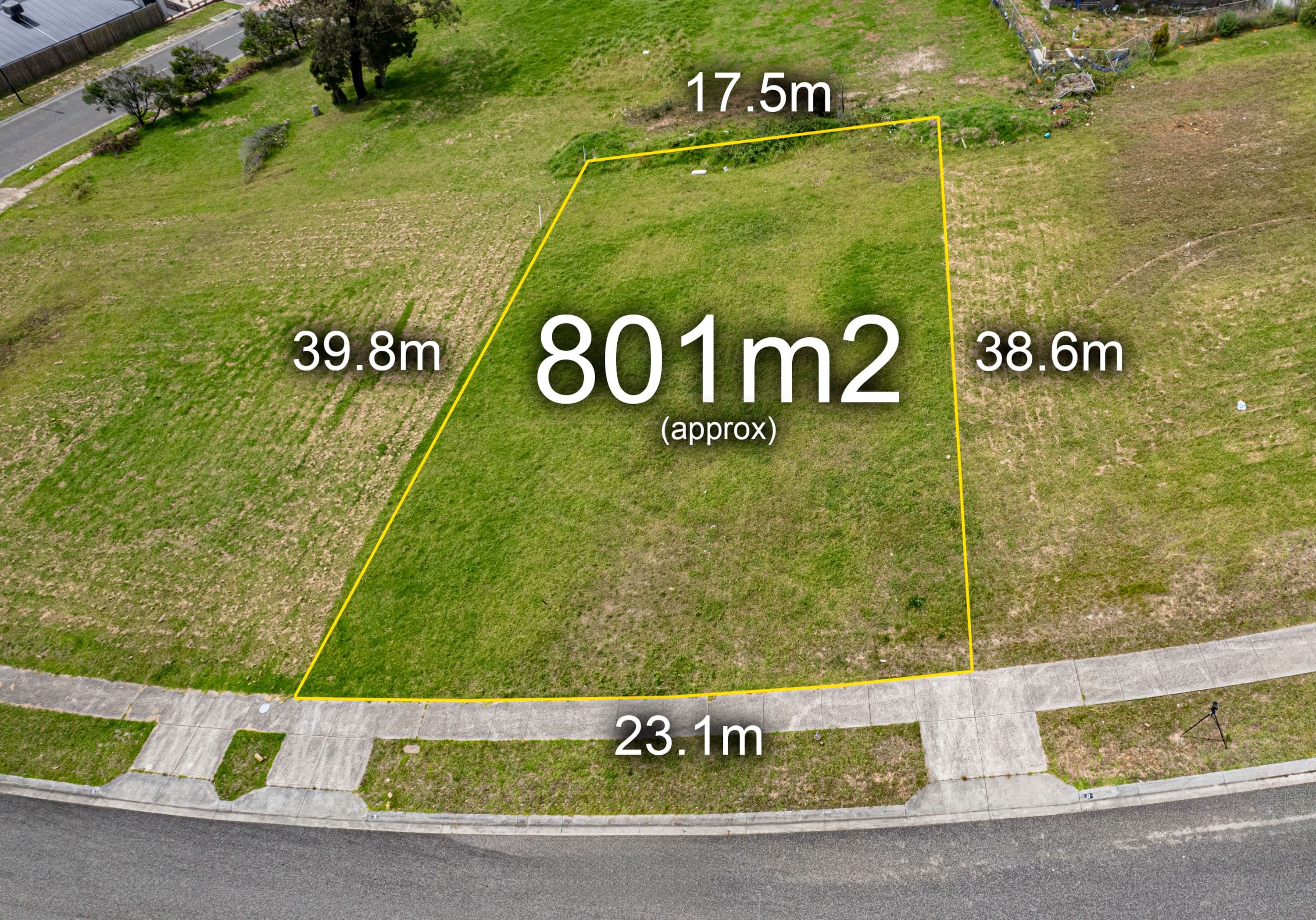 11 Tranquil Way, Pakenham VIC 3810, Pakenham - Thumbnail 2
