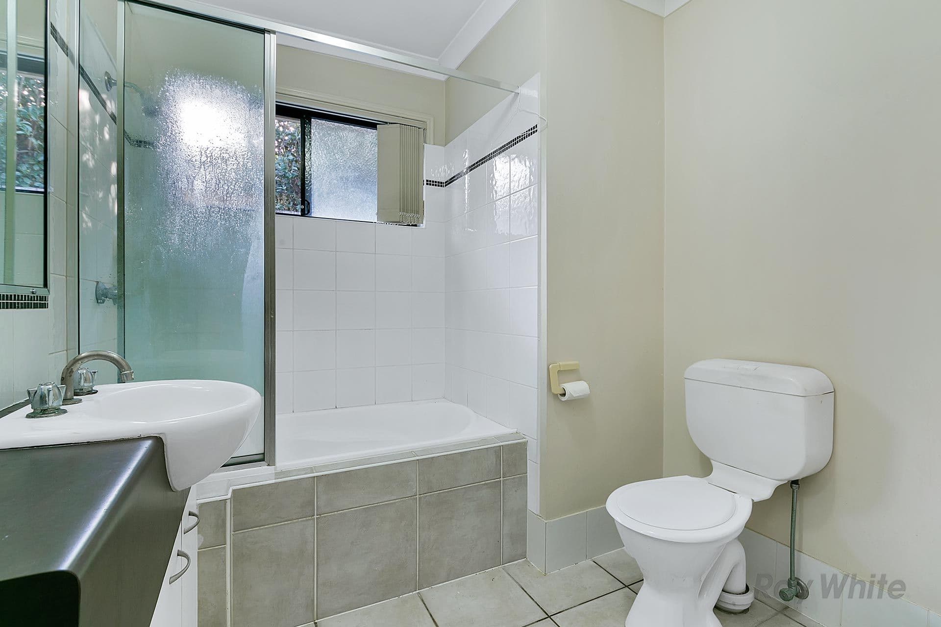 25 Buckingham Place, Eight Mile Plains QLD 4113, Eight Mile Plains - Thumbnail 4