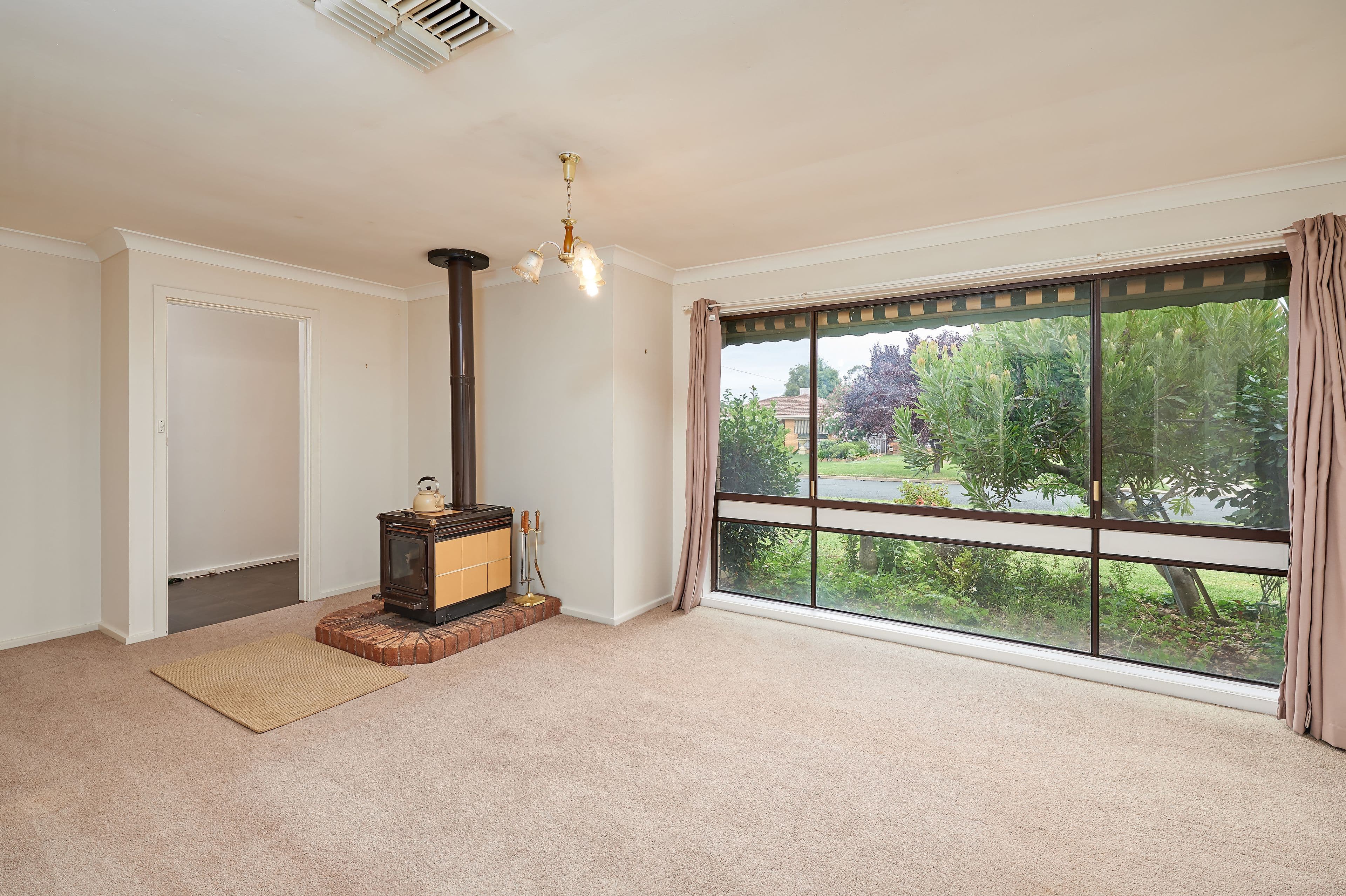 9 Vestey Street, Wagga Wagga - Thumbnail 2