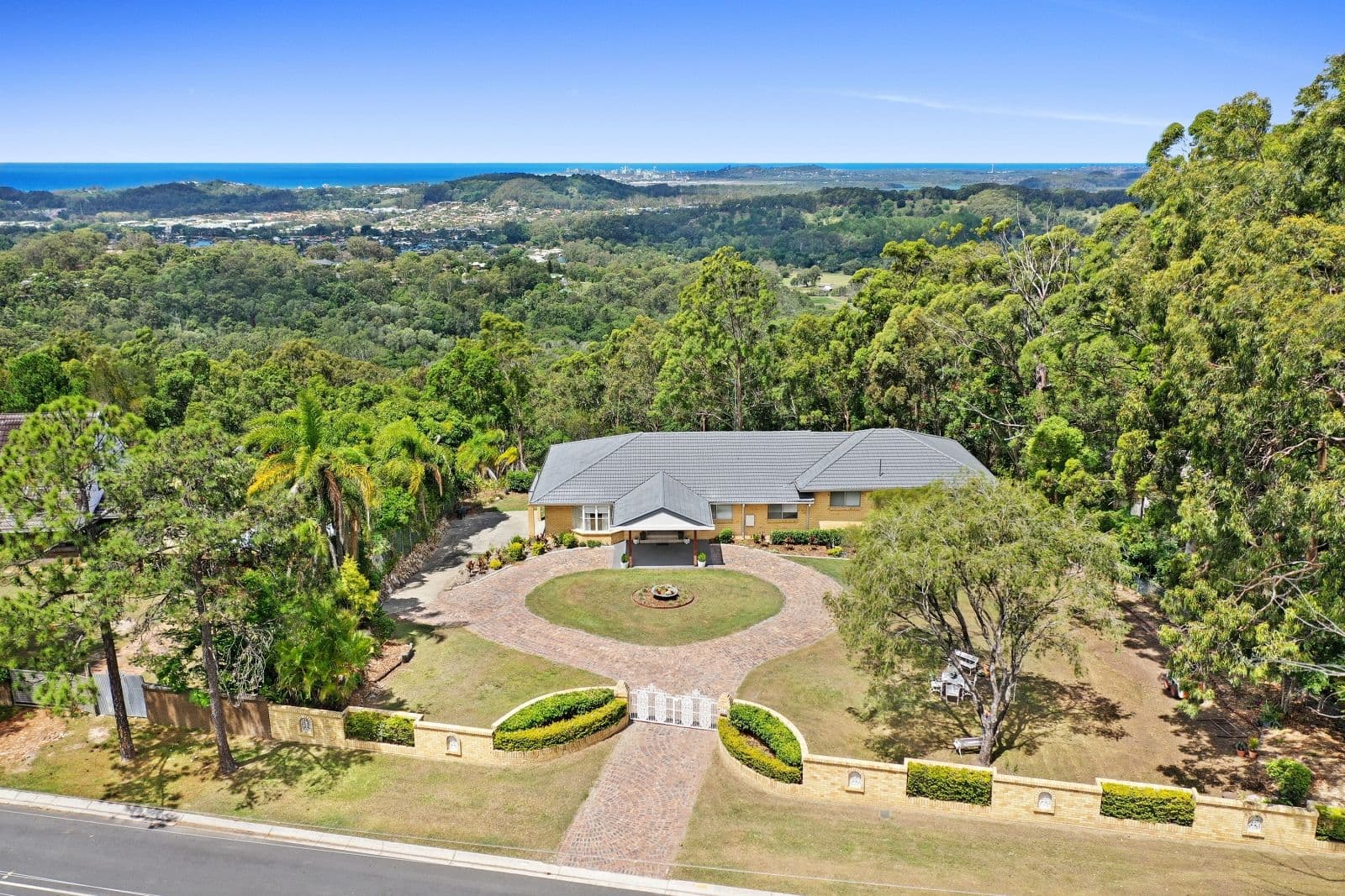 214 Simpsons Road, Currumbin Waters QLD 4223, Currumbin Waters - Image 1