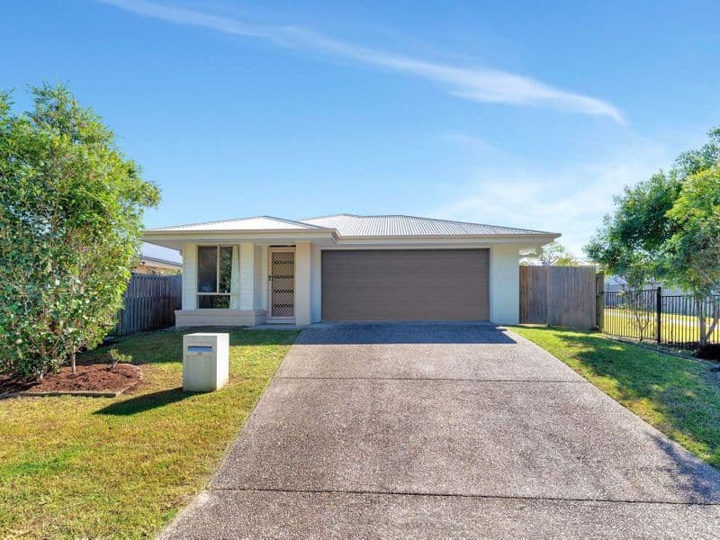 38 Cirrus Way, Coomera QLD 4209, Coomera - Thumbnail 2