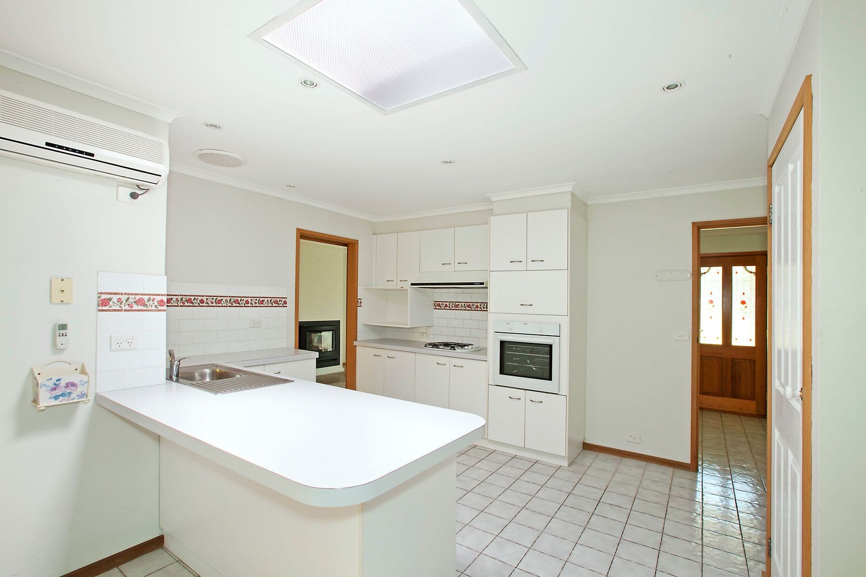 27 Mulholland Crescent, Grovedale VIC 3216, Grovedale - Thumbnail 5
