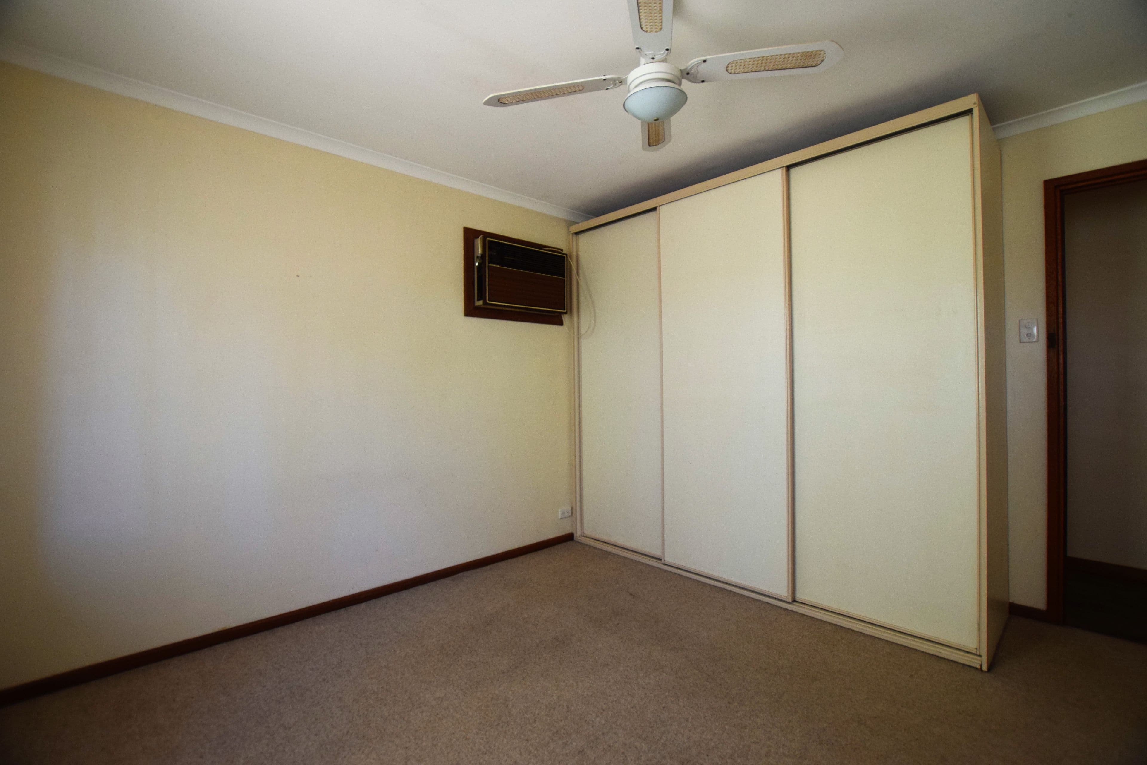 36 McSporran Crescent, Port Augusta West SA 5700, Port Augusta West - Thumbnail 4