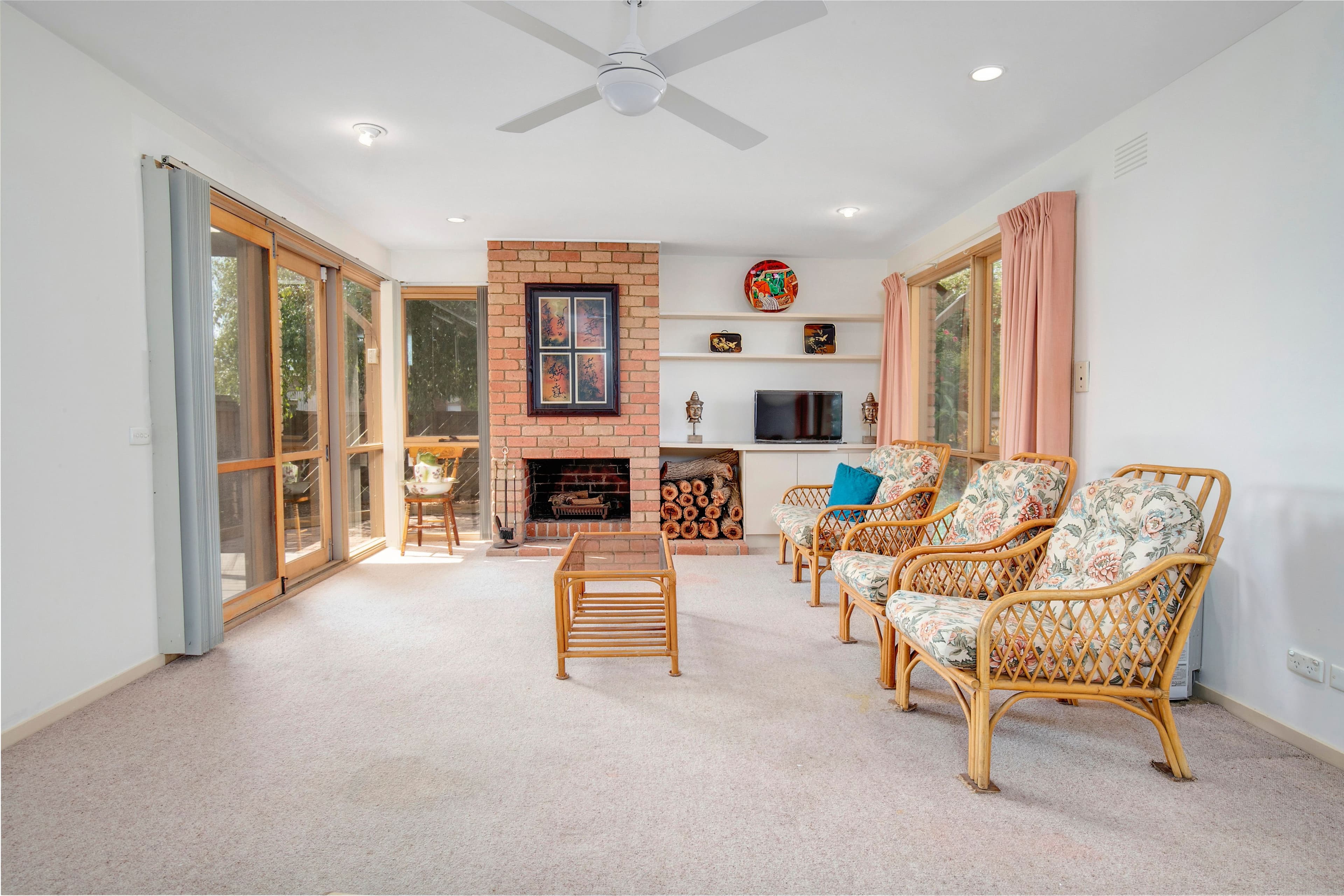 160 Ninth Avenue, Rosebud VIC 3939, Rosebud - Thumbnail 3