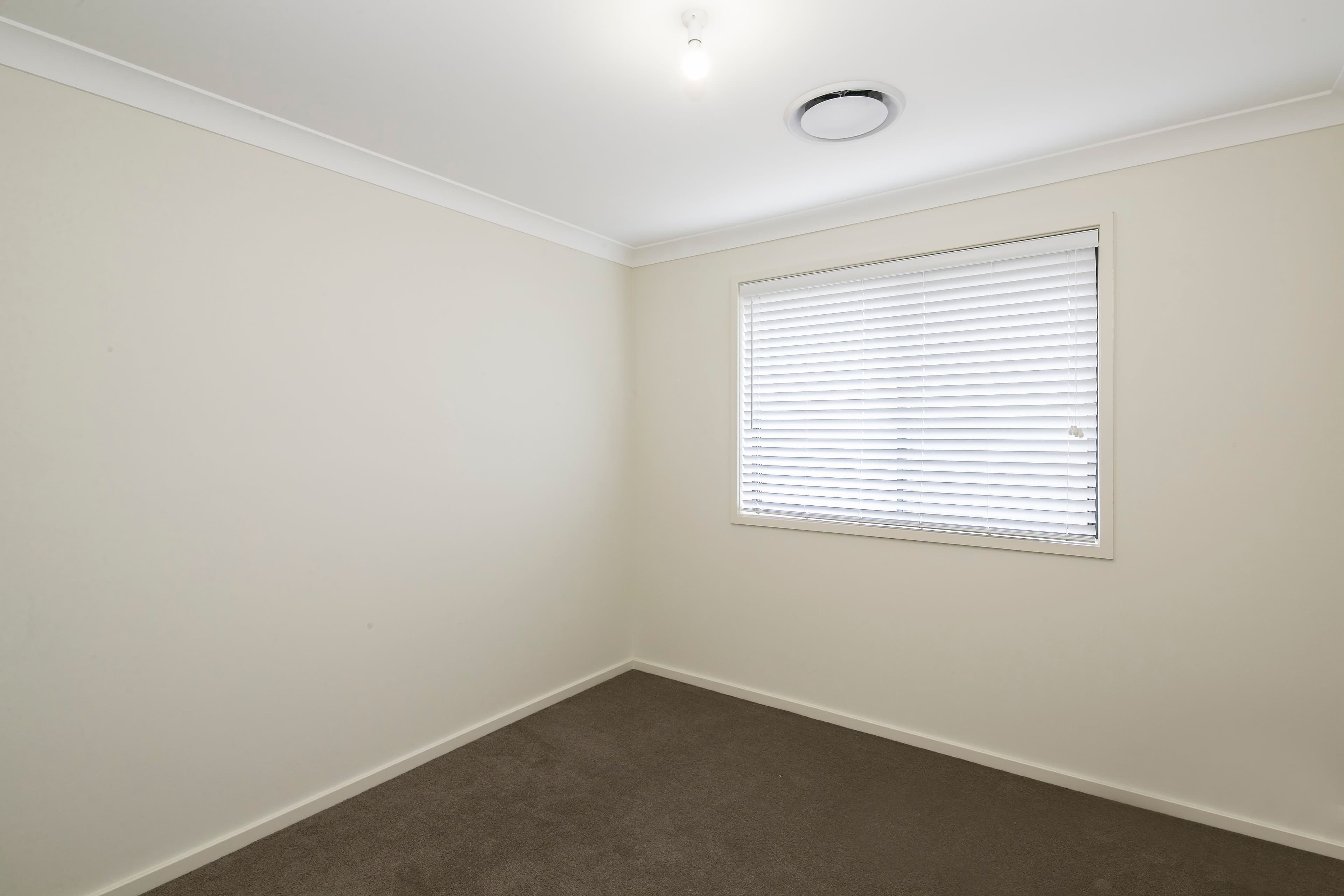 23 McGuire Drive, Goulburn NSW 2580, Goulburn - Thumbnail 7