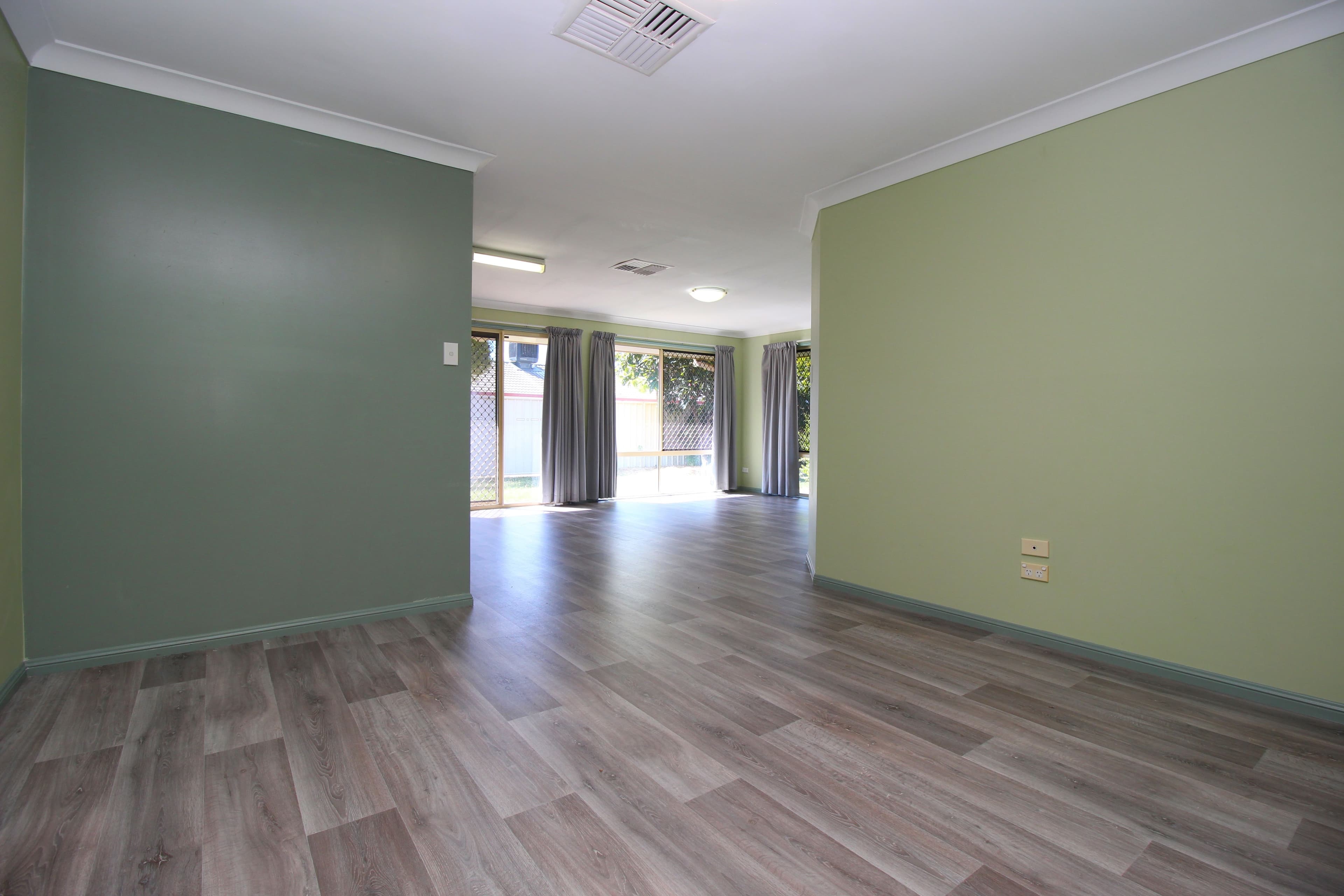 56 Long Street, Emerald QLD 4720, Emerald - Thumbnail 8