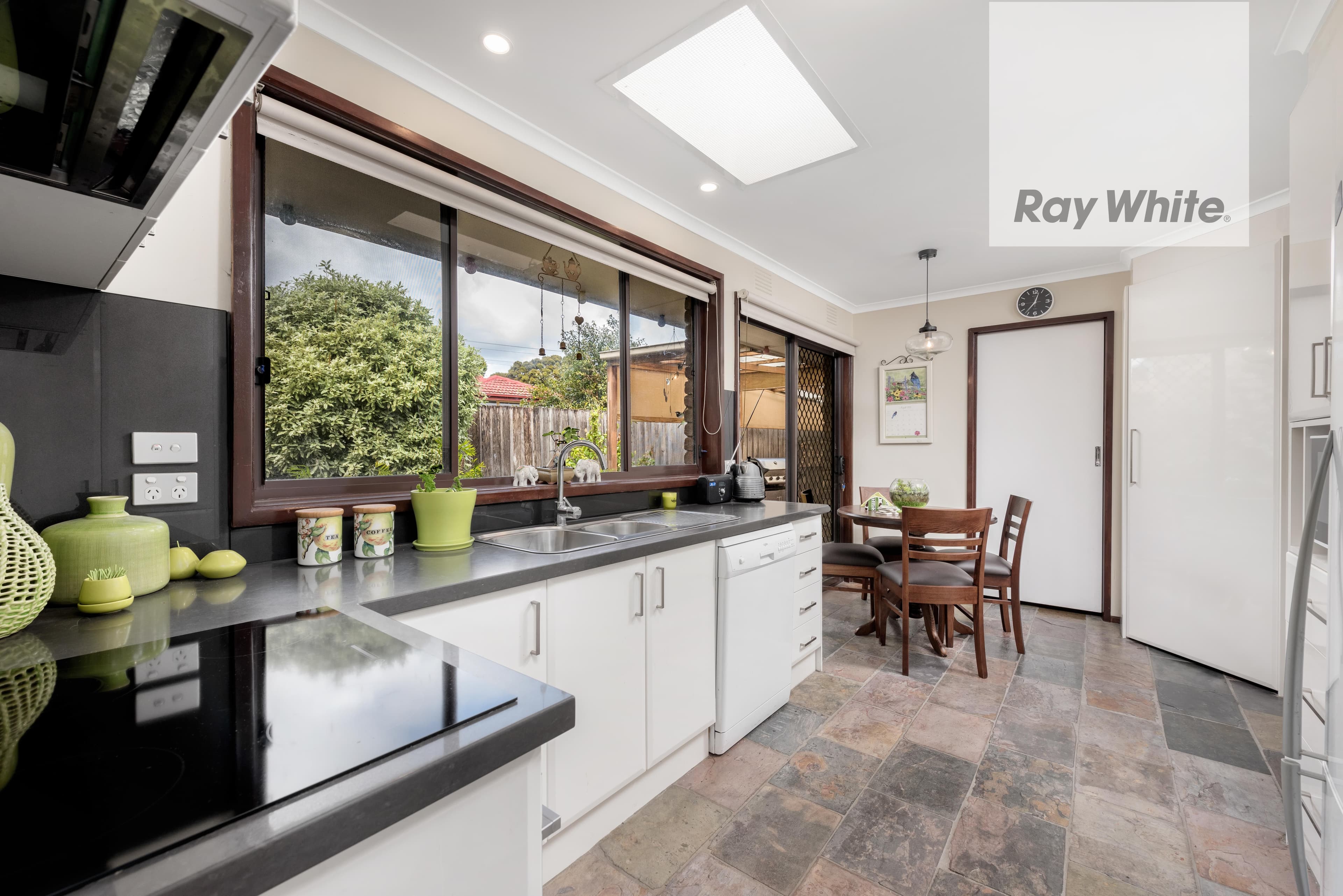 18 Dunbar Court, Lalor VIC 3075, Lalor - Thumbnail 7