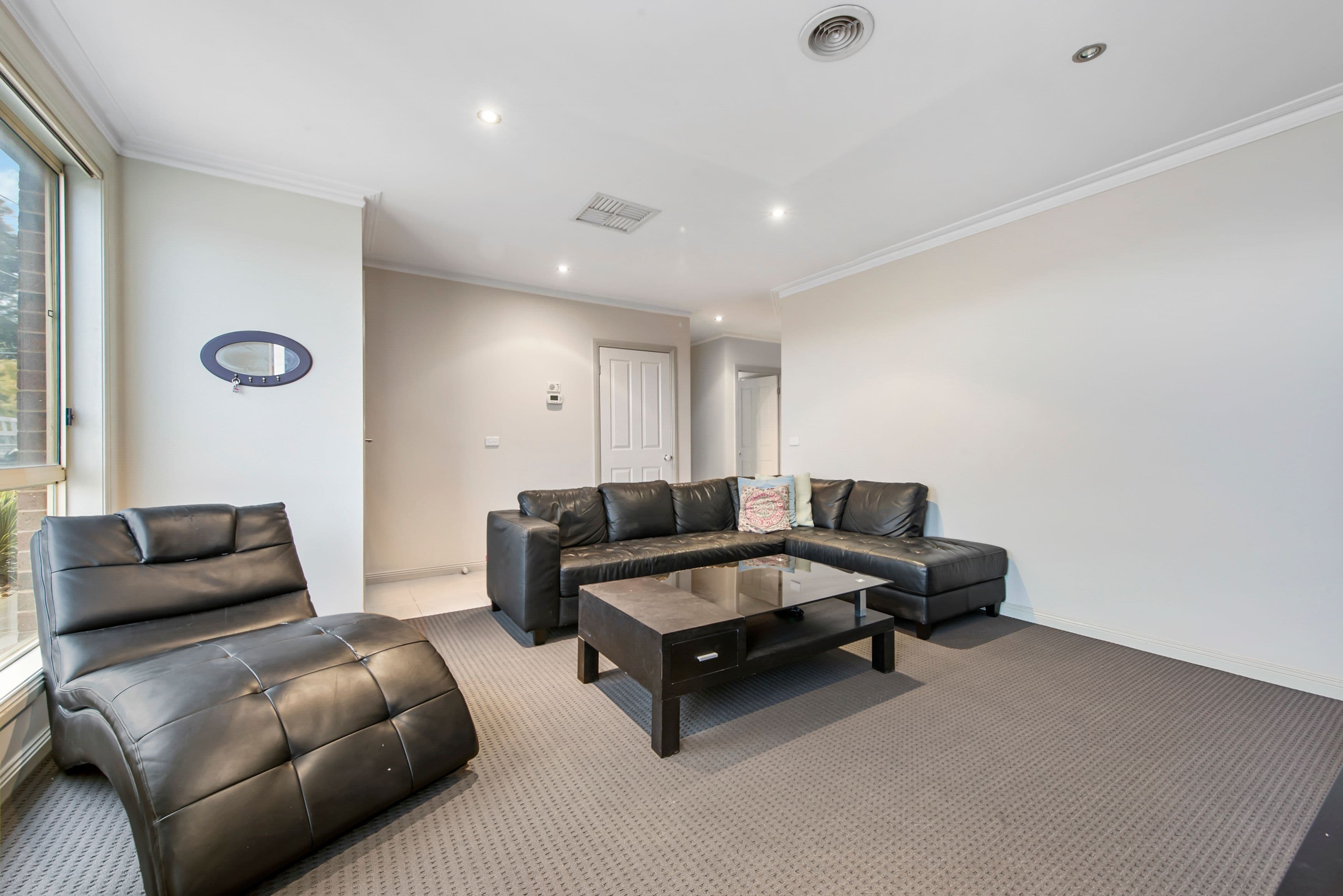 6 Egan Street, Deer Park VIC 3023, Deer Park - Thumbnail 2