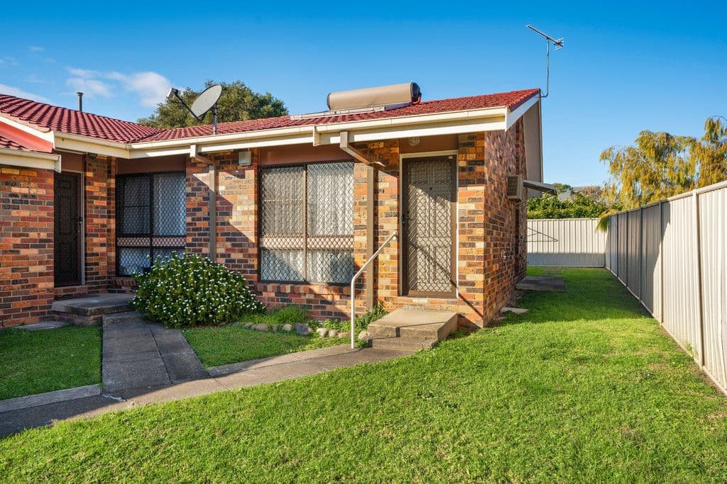2 Campbell Place, Nowra NSW 2541, Nowra - Image 1