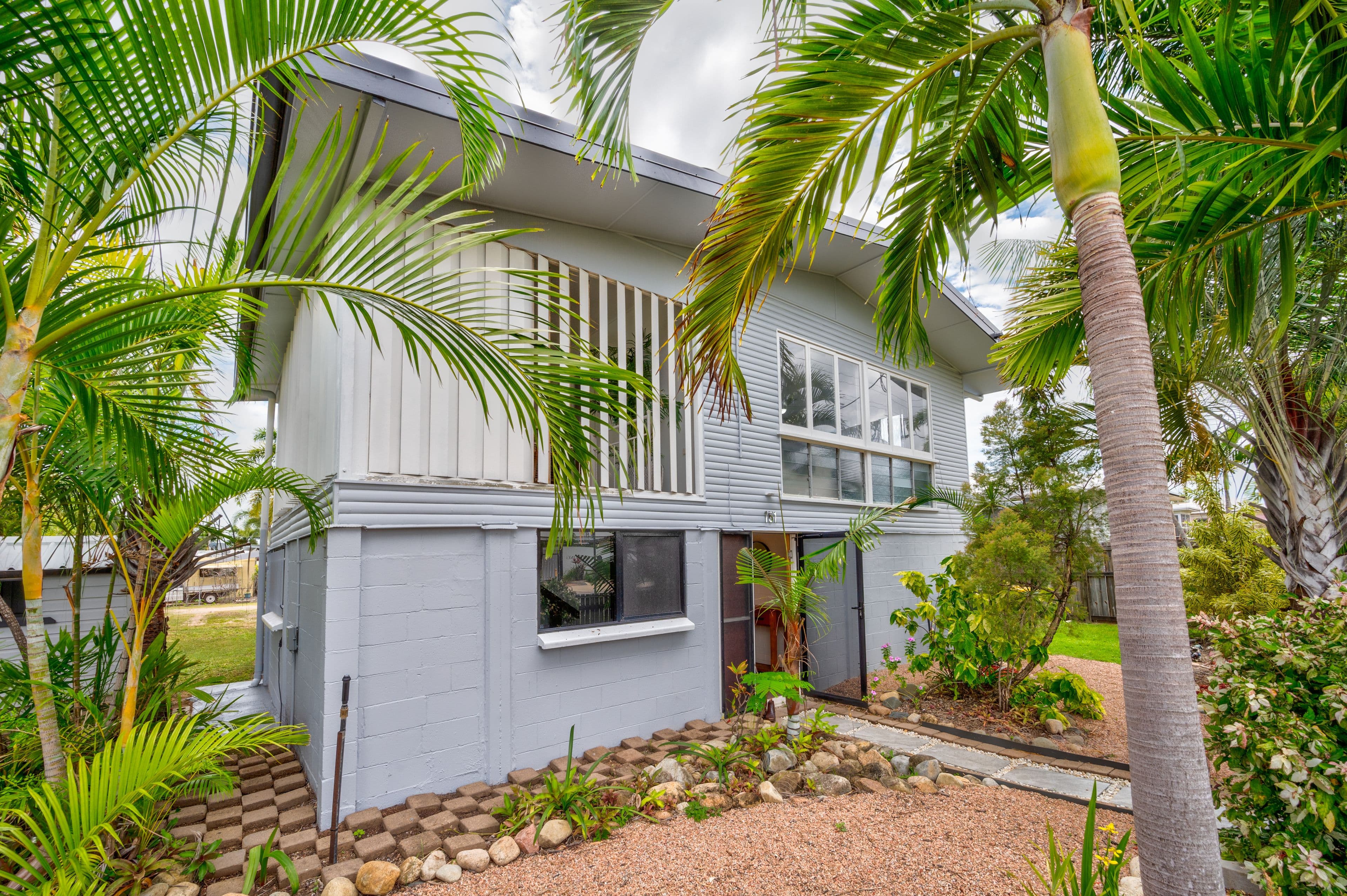 151 Palmerston Street, Currajong QLD 4812, Currajong - Thumbnail 3