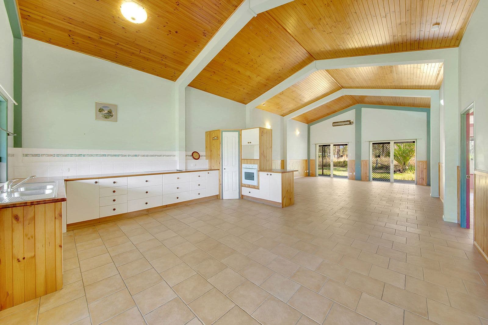 249 Awoonga Dam Road, Benaraby QLD 4680, Benaraby - Thumbnail 5