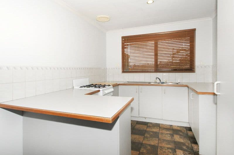 72 Hall Road, Carrum Downs VIC 3201, Carrum Downs - Thumbnail 4