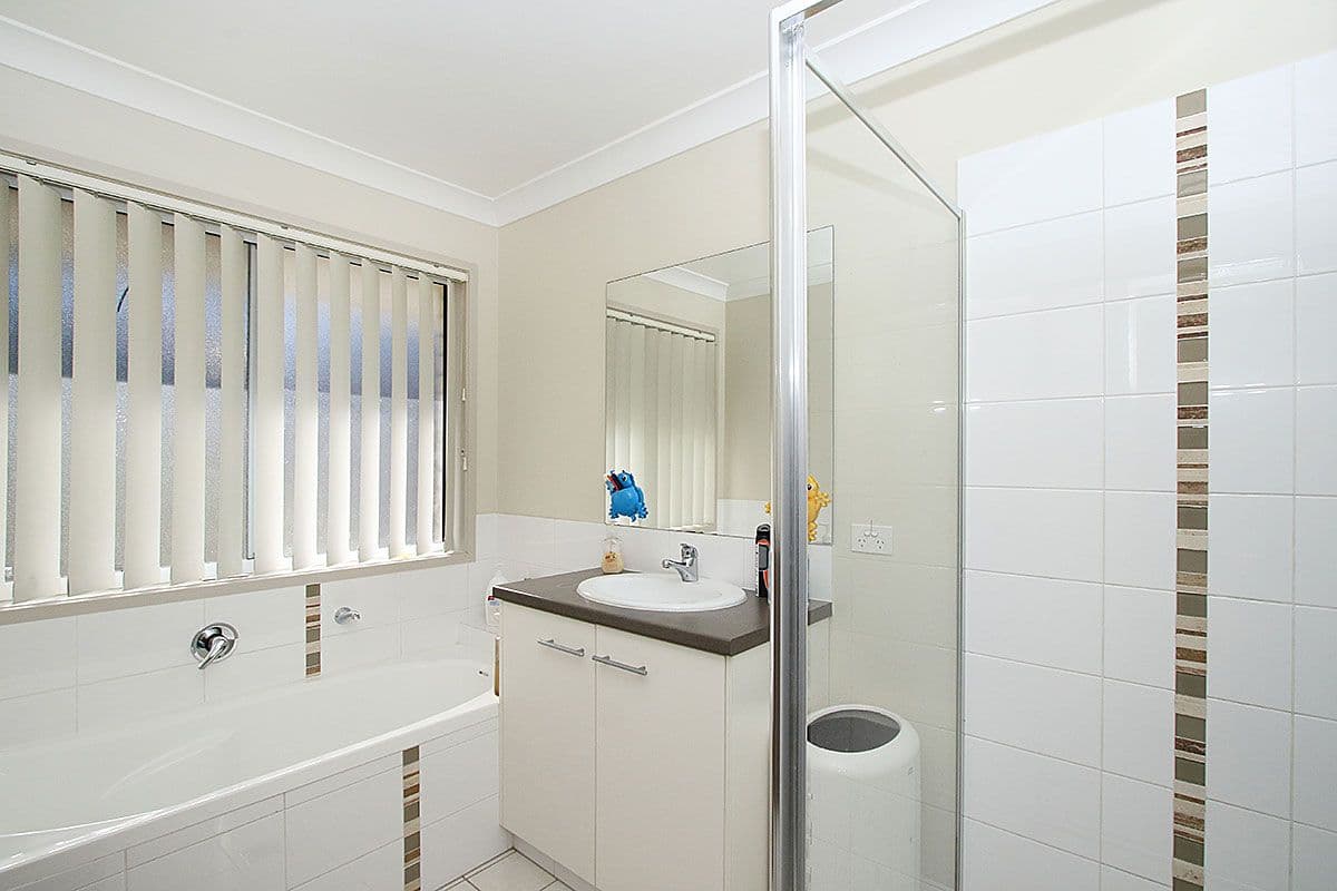 16 Lucinda Close, Chuwar QLD 4306, Chuwar - Thumbnail 7