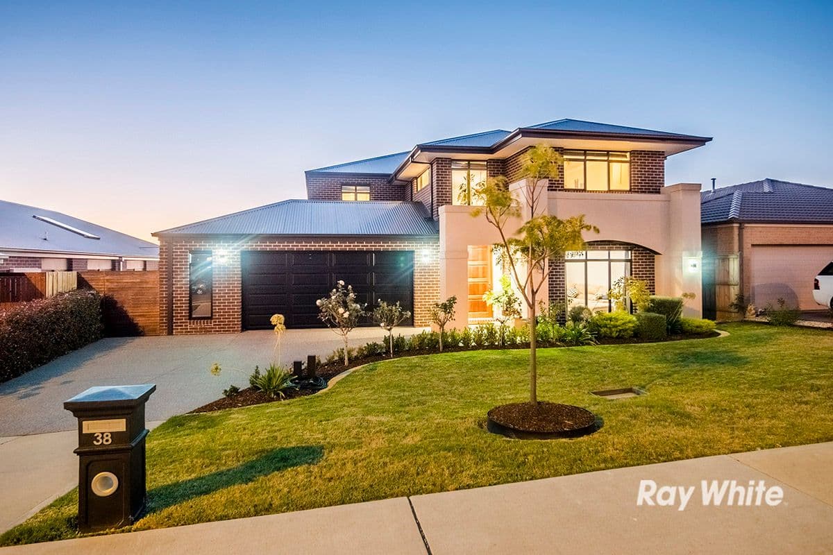 38 Macumba Drive, Clyde North VIC 3978, Clyde North - Image 1