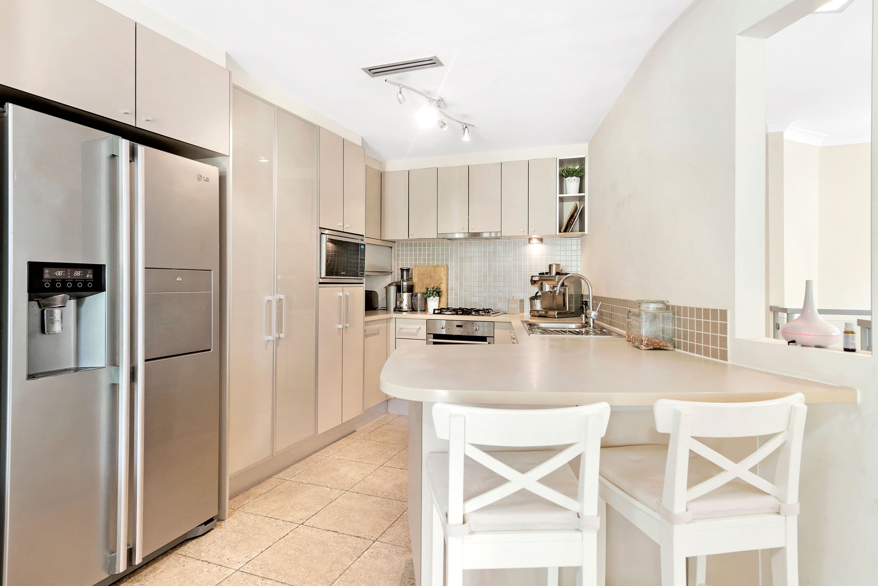 3308 Central Place, Carrara QLD 4211, Carrara - Thumbnail 6