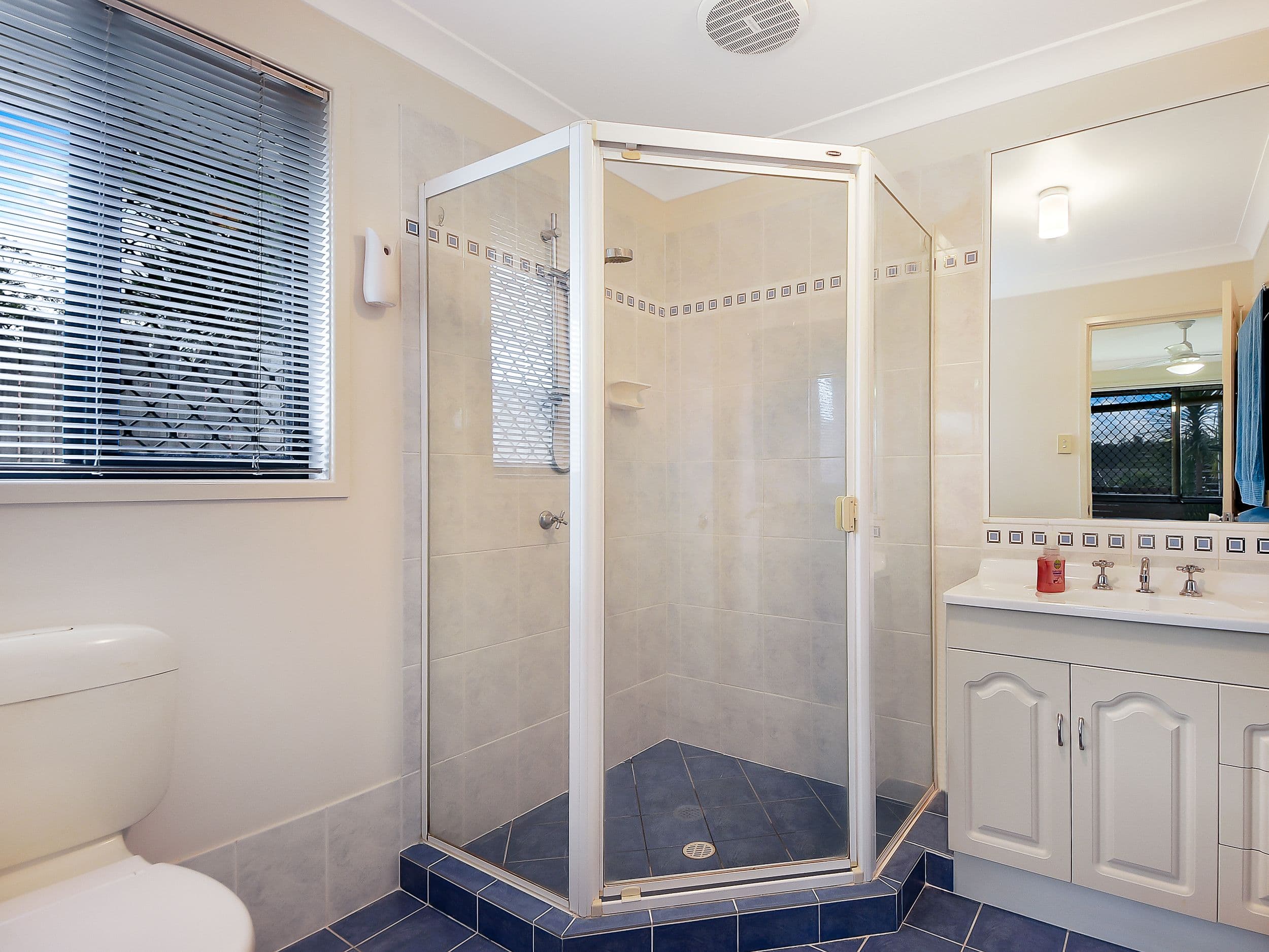 4 Hillary Drive, Warner QLD 4500, Warner - Thumbnail 8
