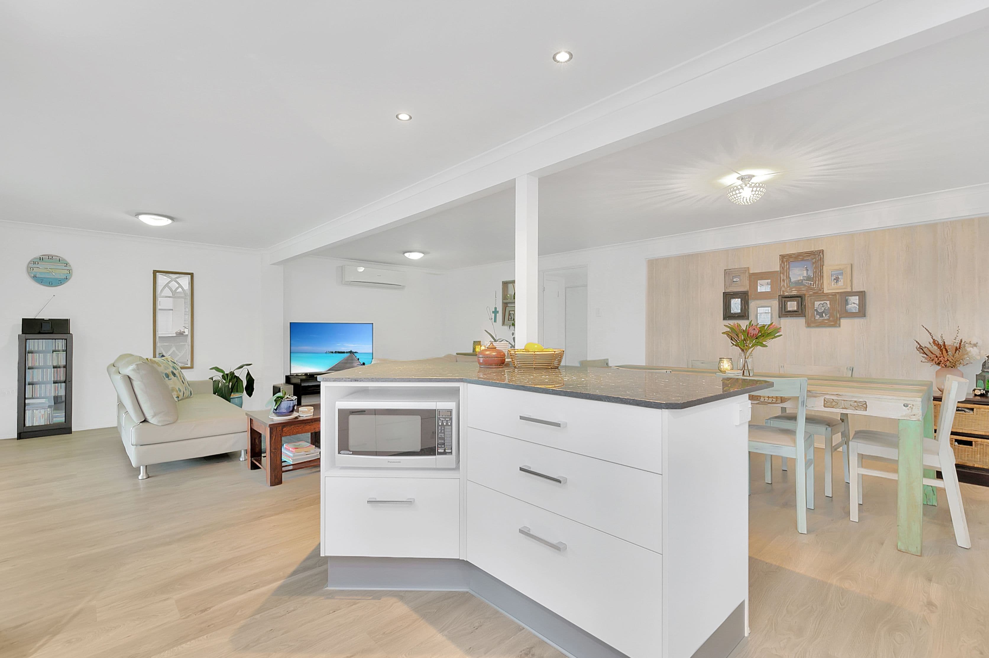 16 Oceanic Street, Wellington Point QLD 4160, Wellington Point - Thumbnail 5
