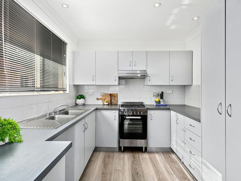 10 Wilford Street, Corrimal NSW 2518, Corrimal - Thumbnail 2