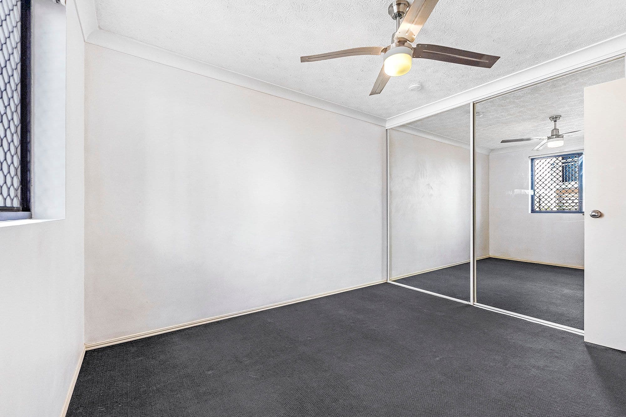 12 Monaco Street, Surfers Paradise QLD 4217, Surfers Paradise - Thumbnail 7