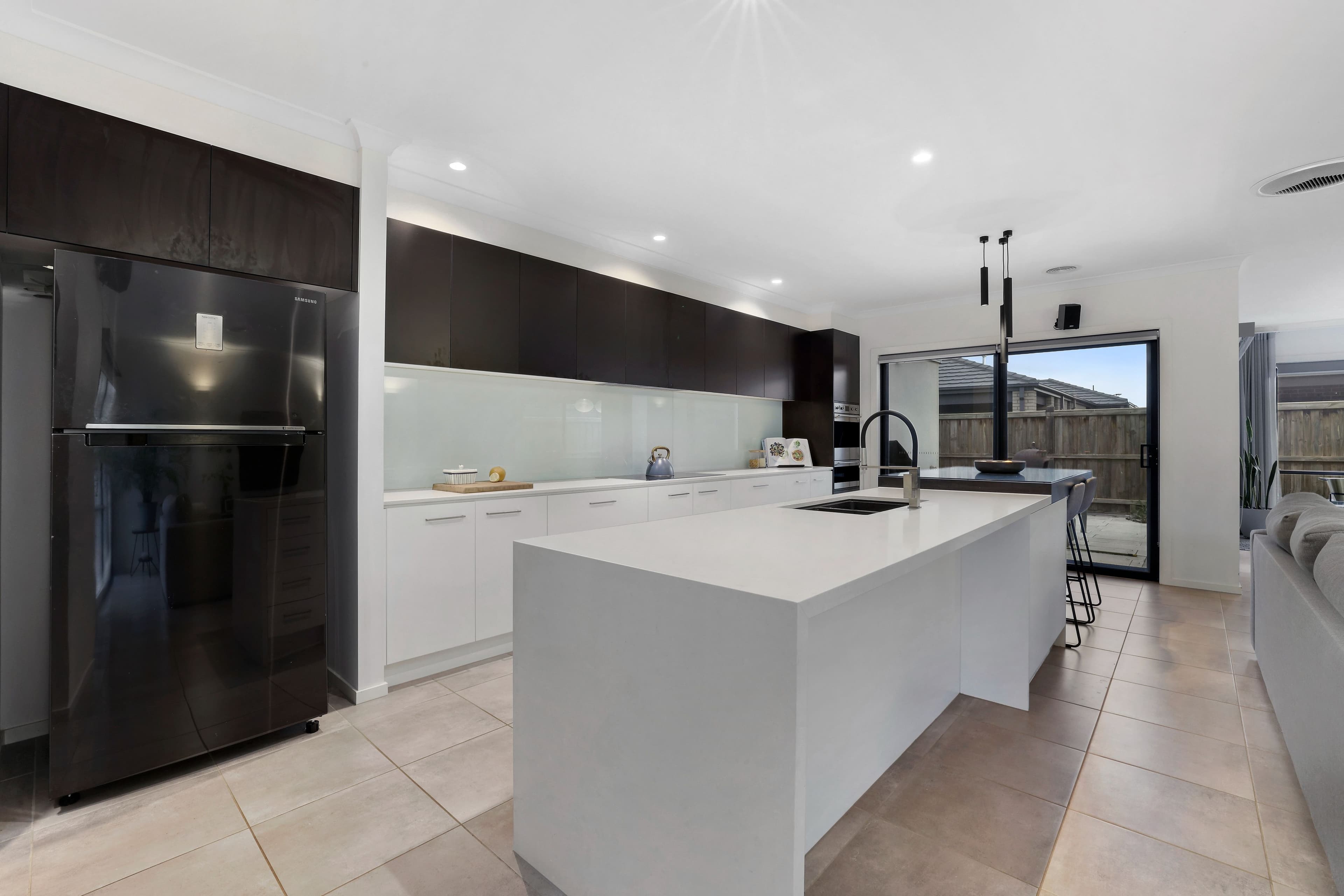 50 Stockport Crescent, THORNHILL PARK VIC 3335, Thornhill Park - Thumbnail 3