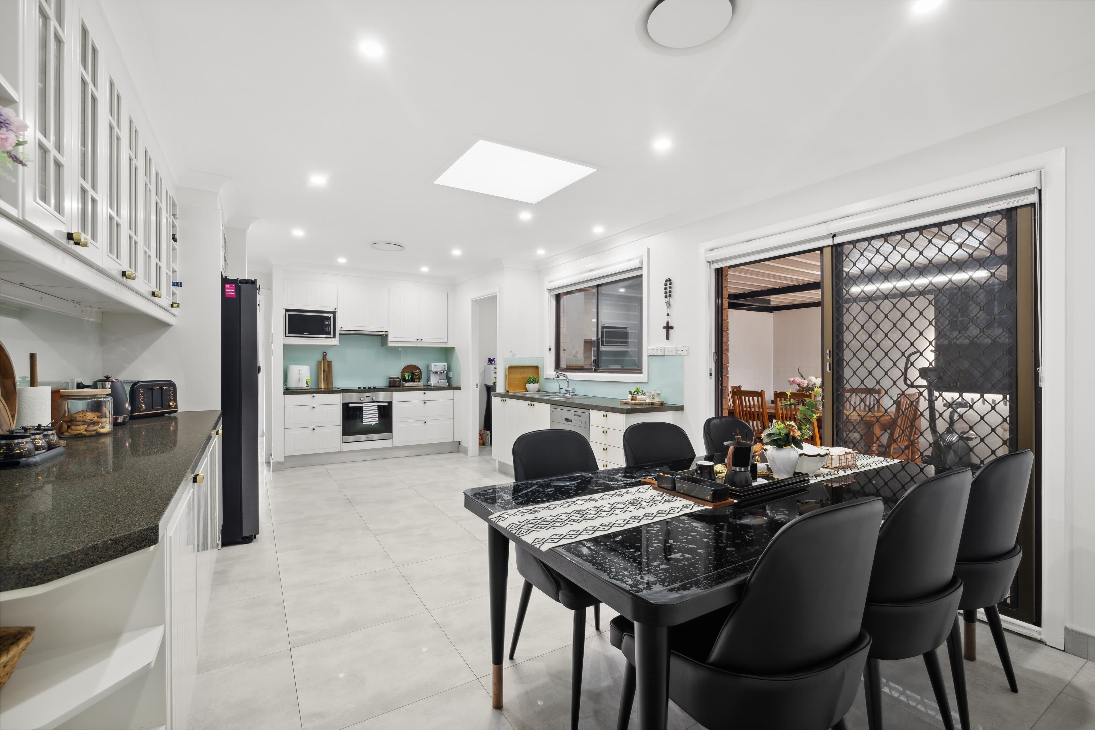 9 Braddon Place, Edensor Park NSW 2176, Edensor Park - Thumbnail 5