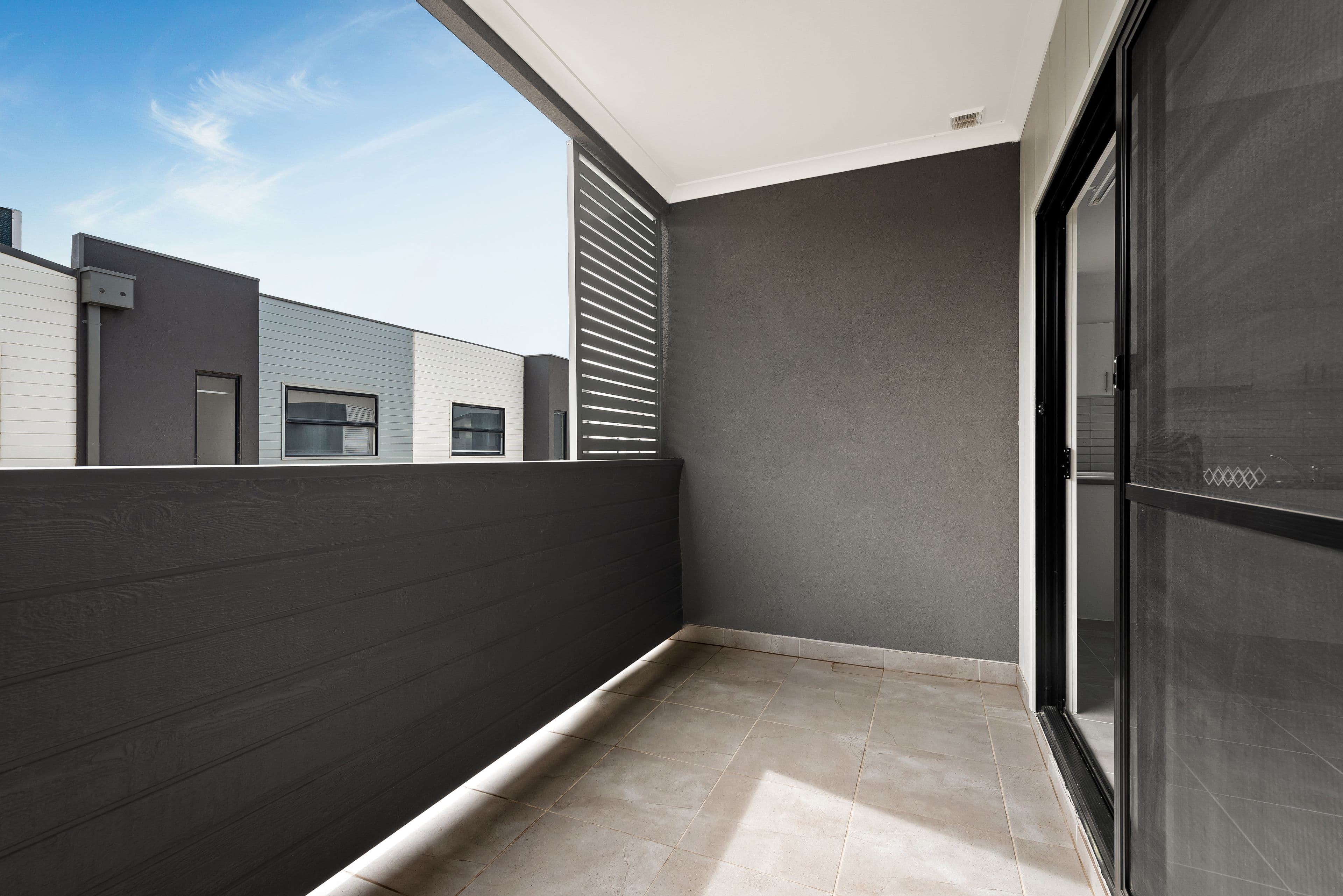 8 Nugget Way, Cranbourne East VIC 3977, Cranbourne East - Thumbnail 4